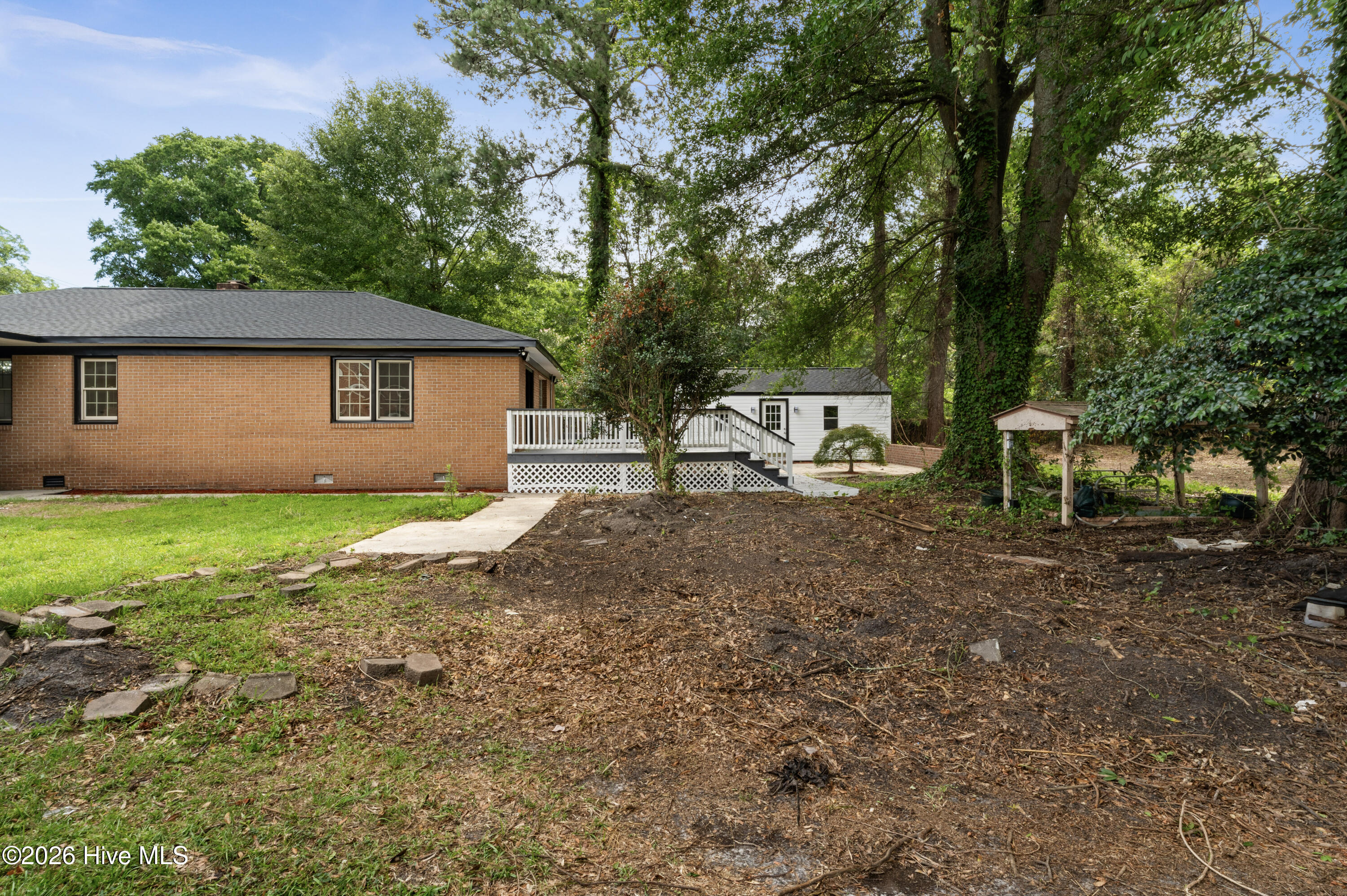 main property photo 58