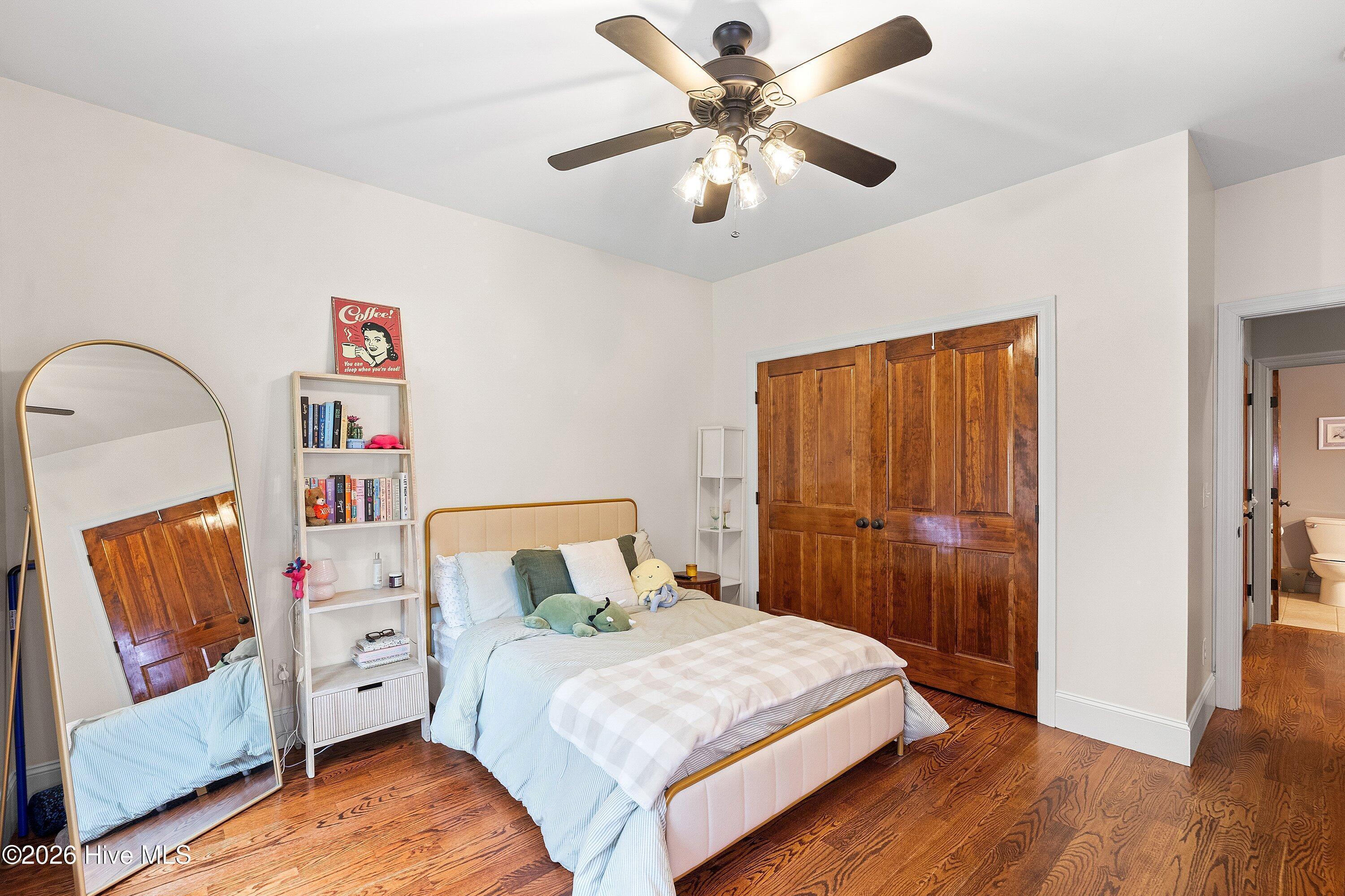 main property photo 45
