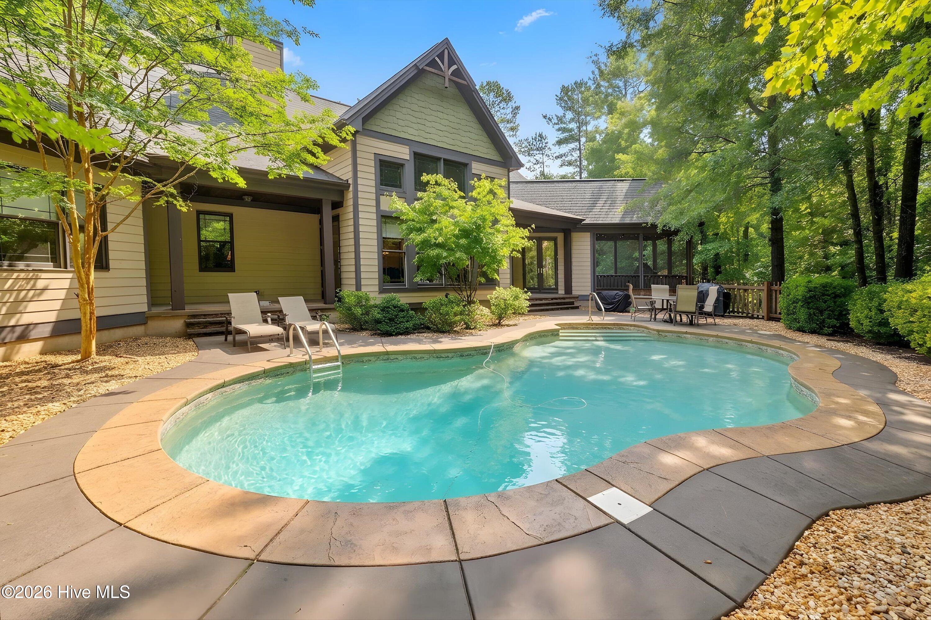 main property photo 58