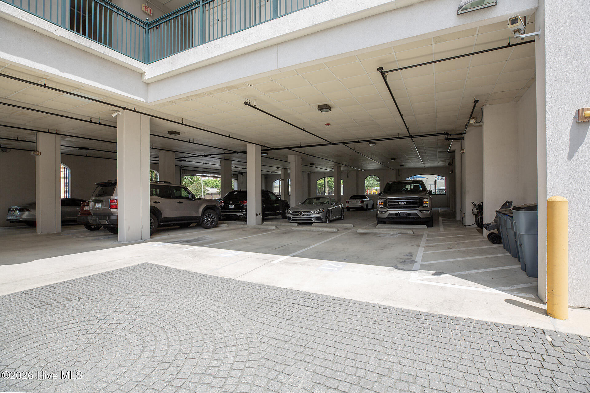 main property photo 44