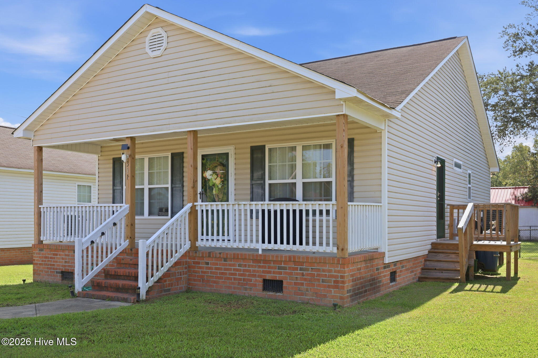 main property photo 2