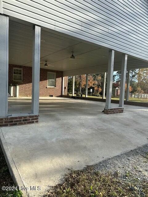 main property photo 20