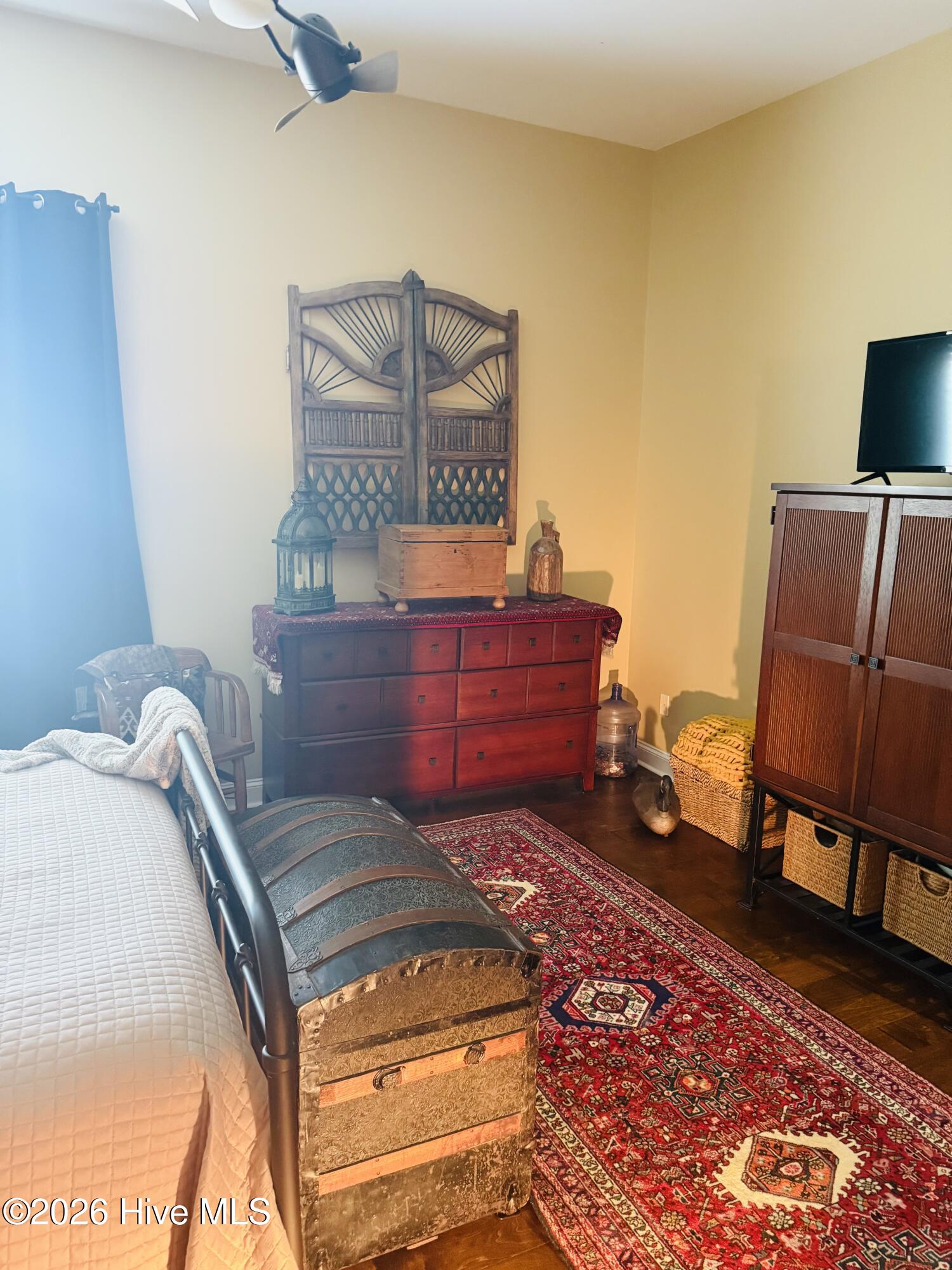 main property photo 29