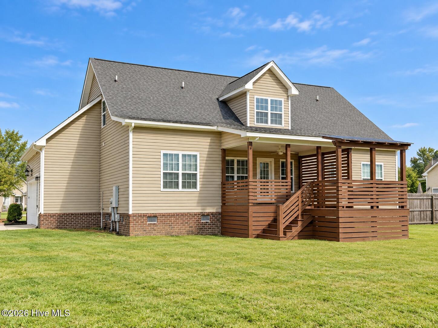 main property photo 29
