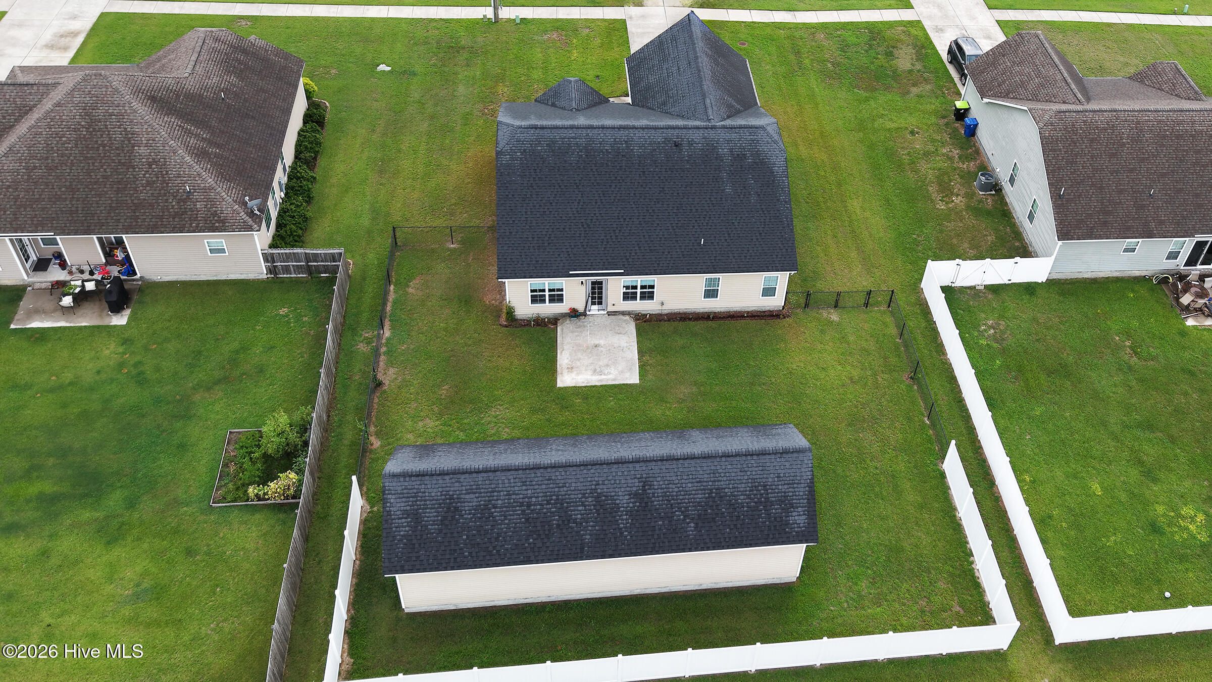 main property photo 47