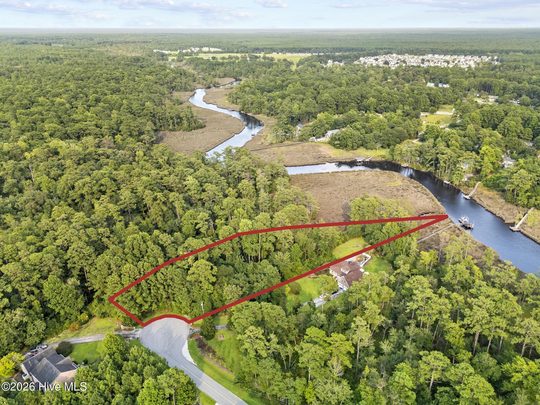 main property photo 17