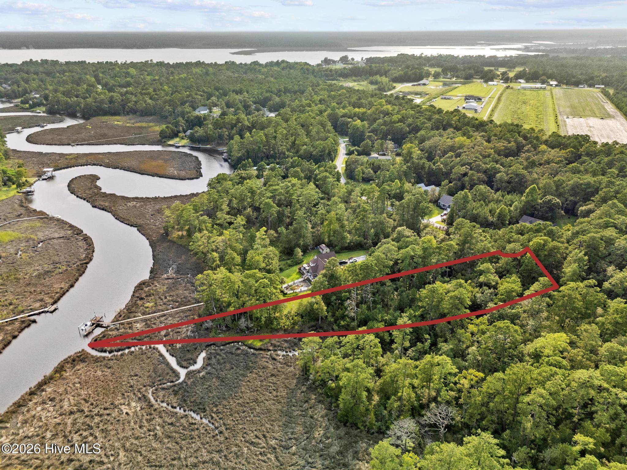 main property photo 8