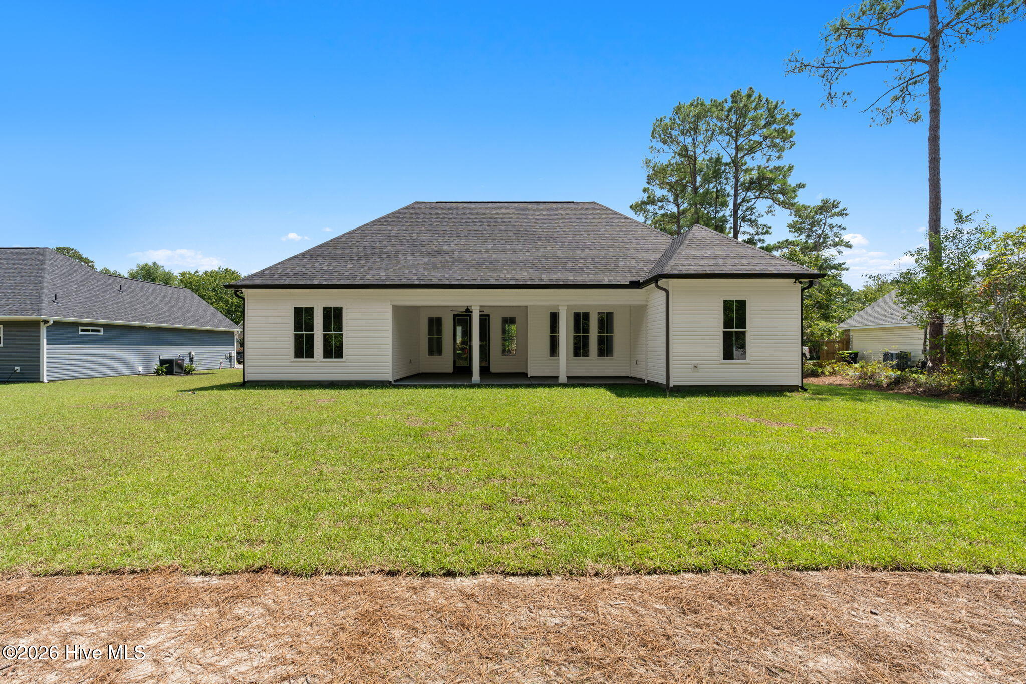 main property photo 39
