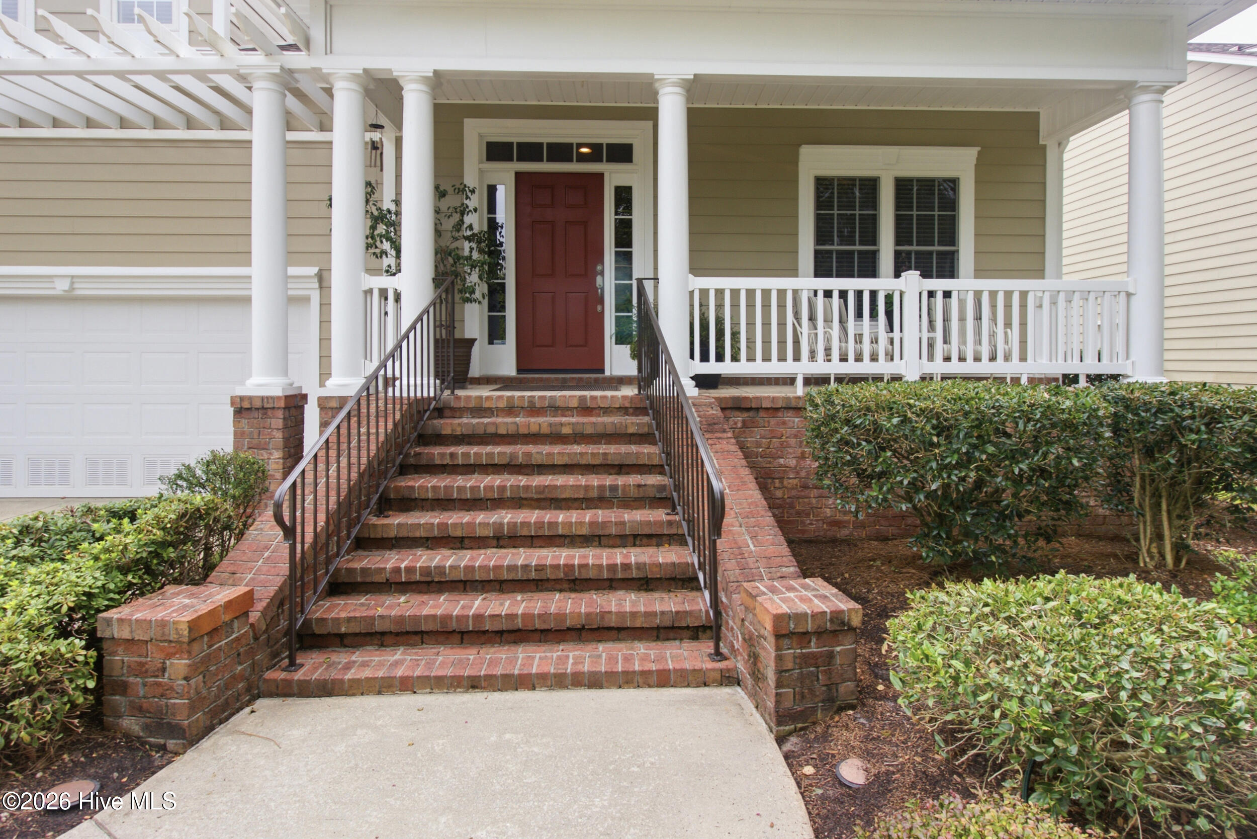 main property photo 8