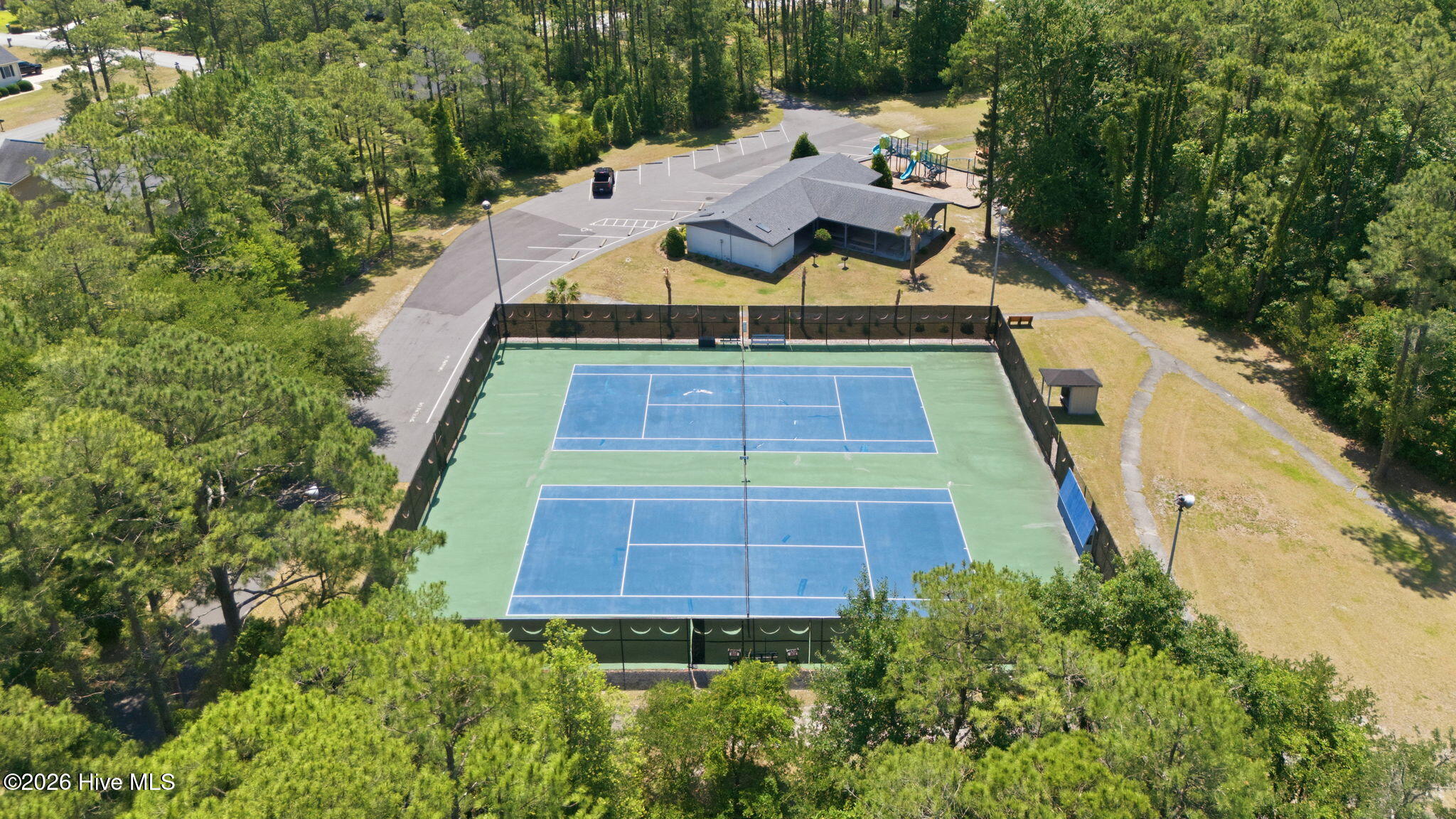 main property photo 15