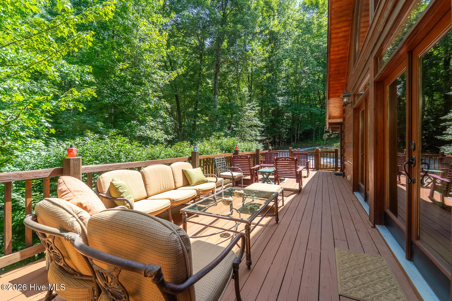main property photo 27