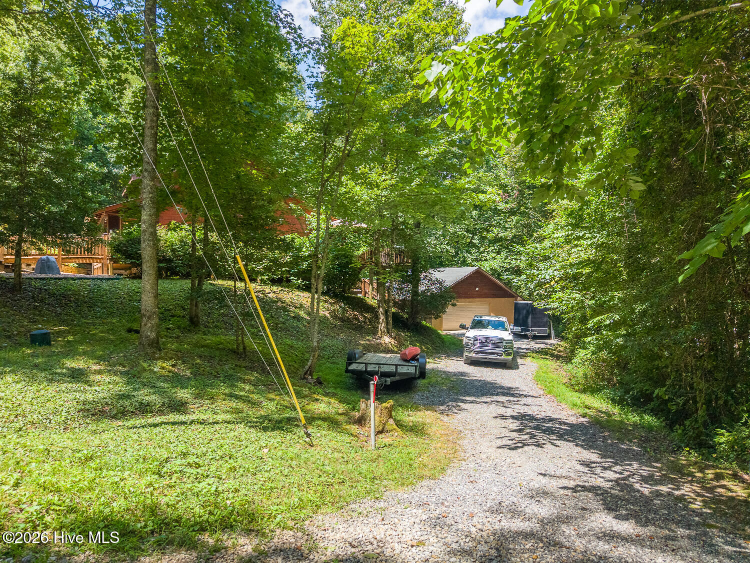 main property photo 37
