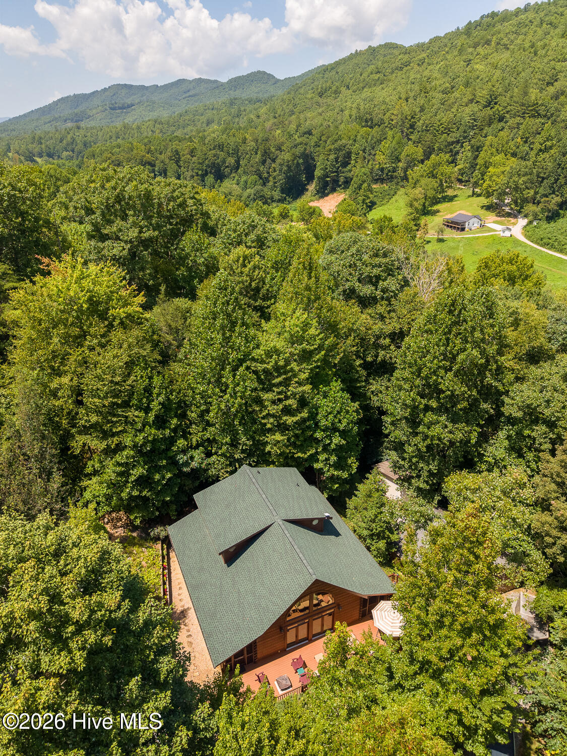 main property photo 45