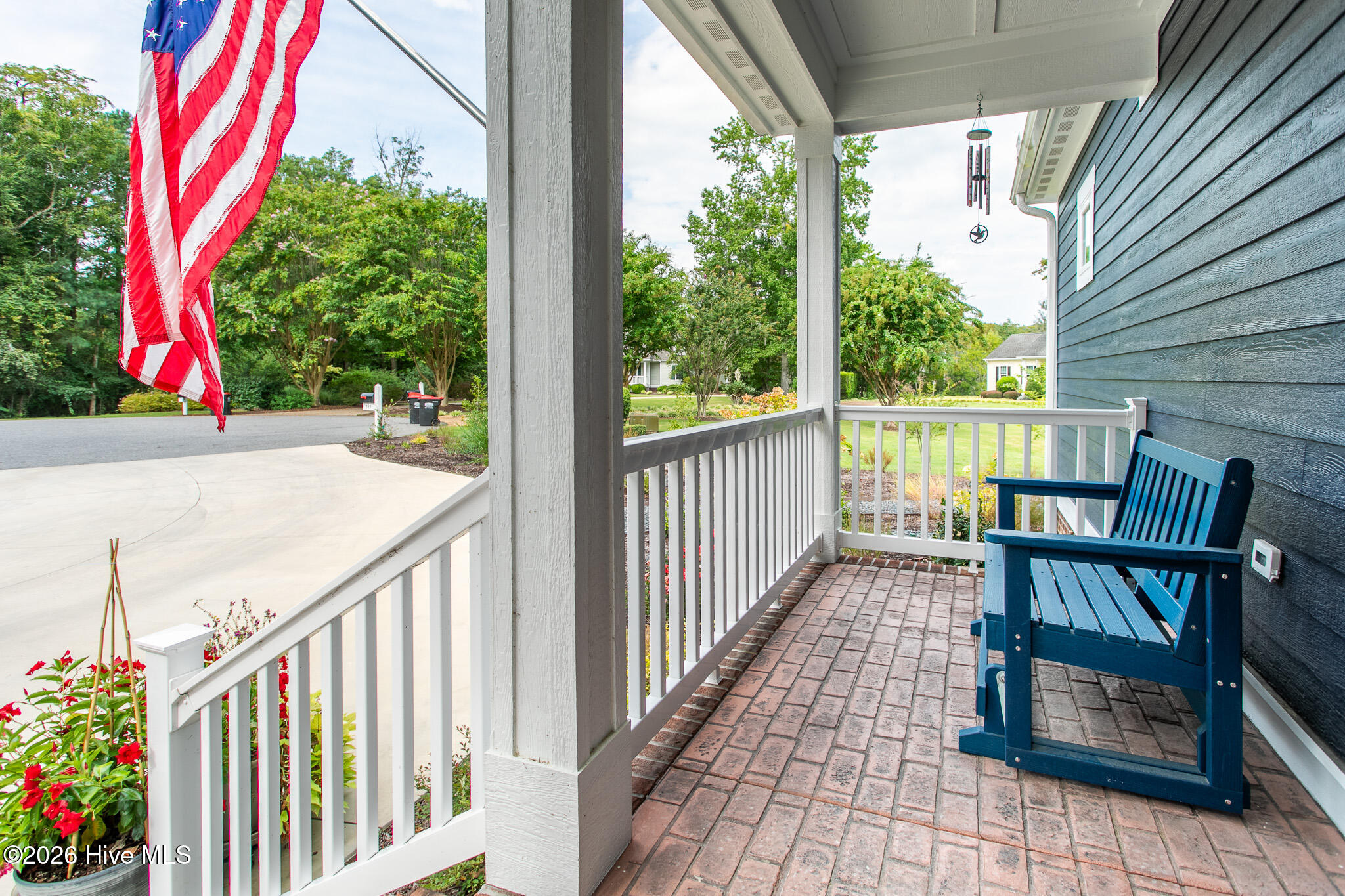 main property photo 20