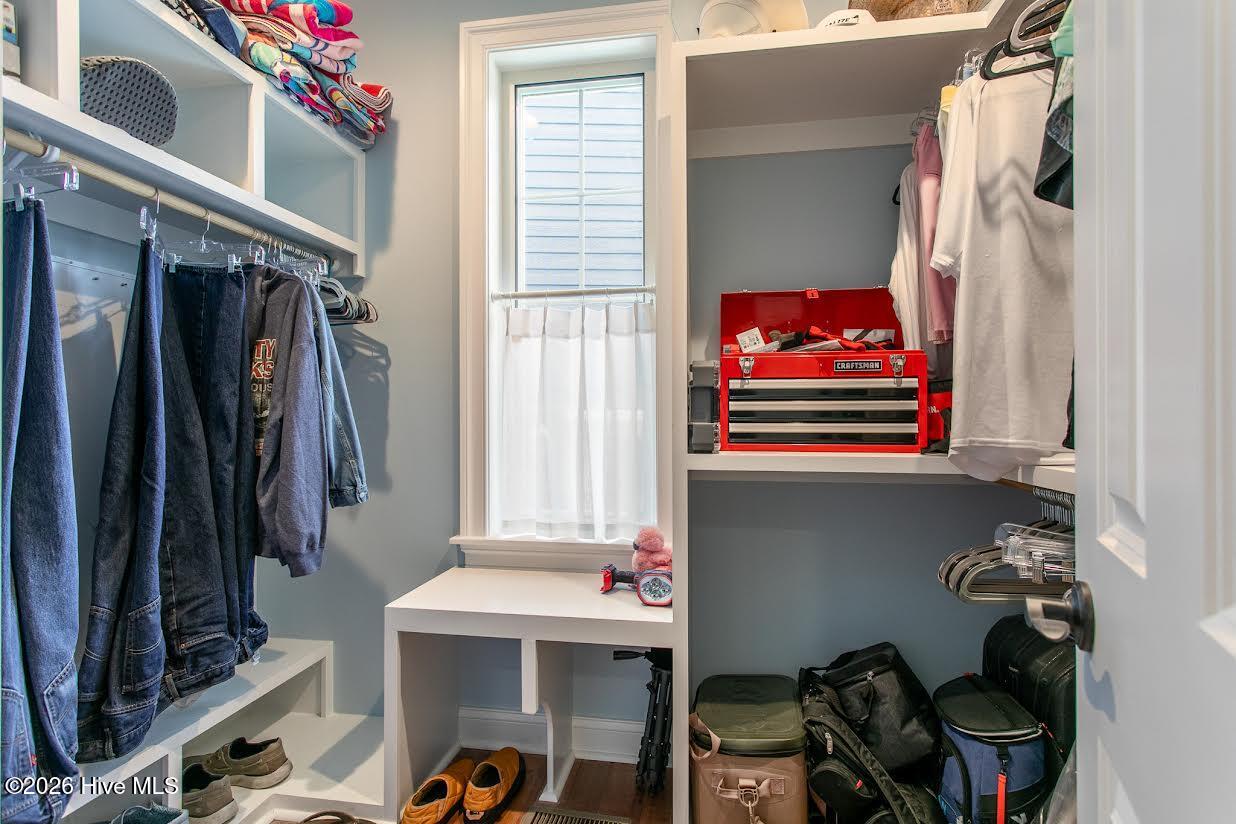 main property photo 63