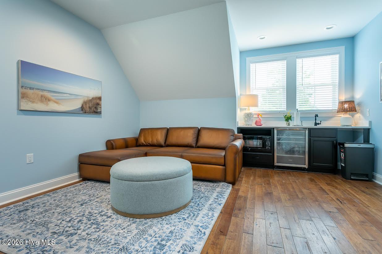 main property photo 79