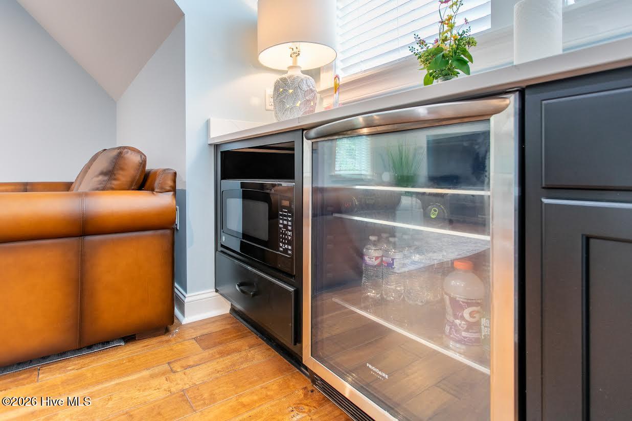 main property photo 81