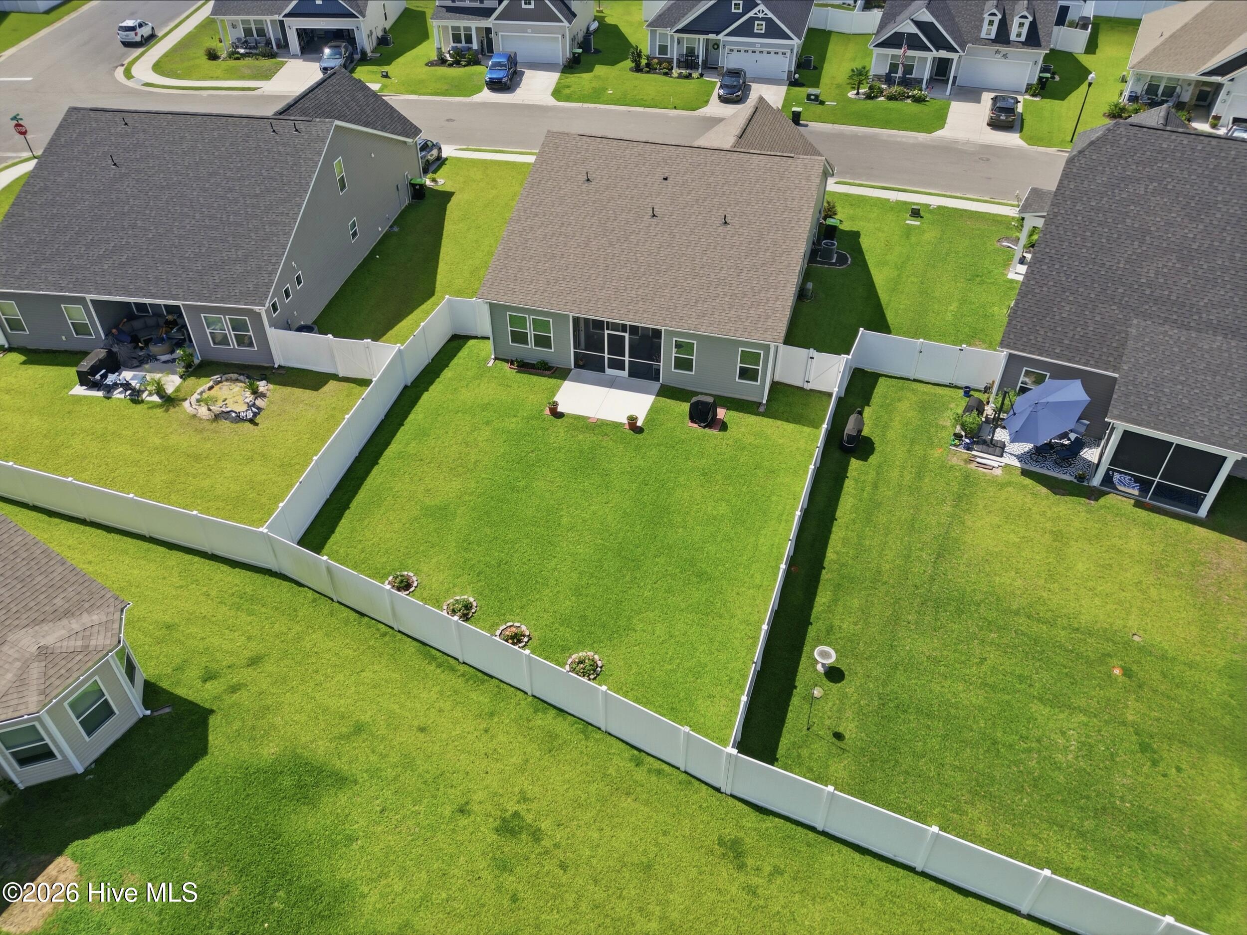 main property photo 47