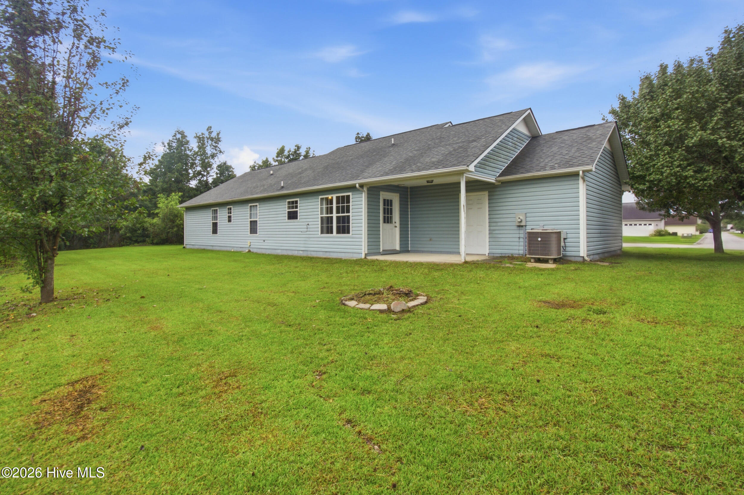 main property photo 21