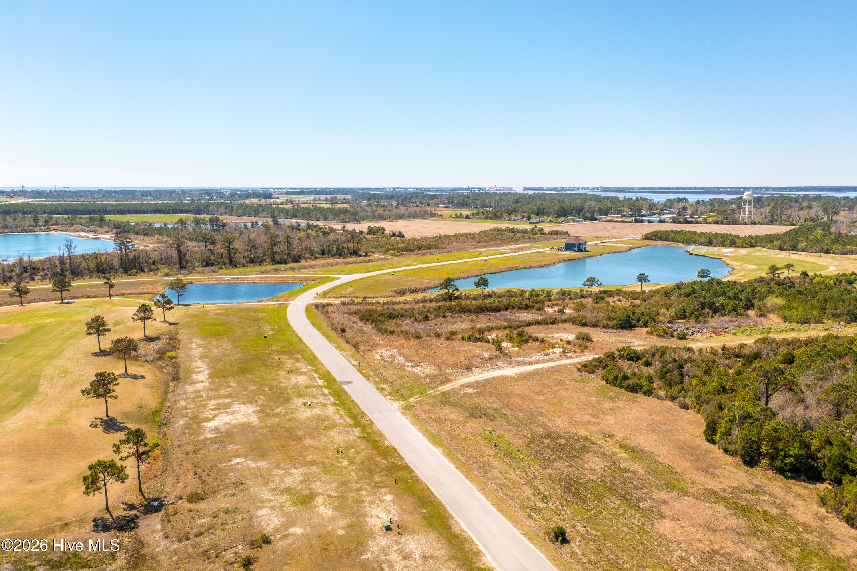 main property photo 39