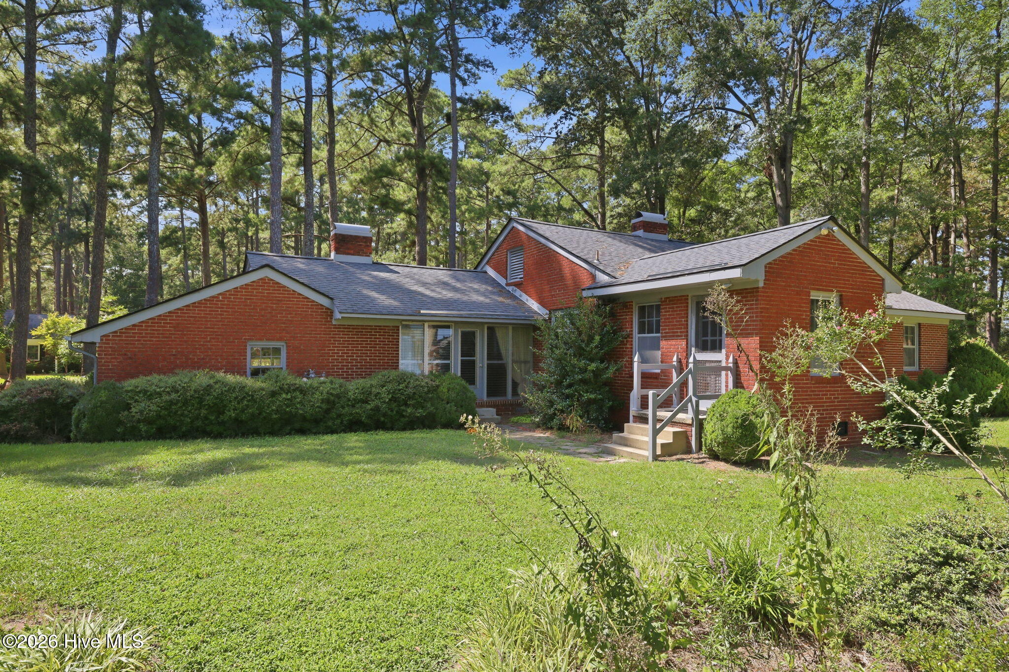 main property photo 42