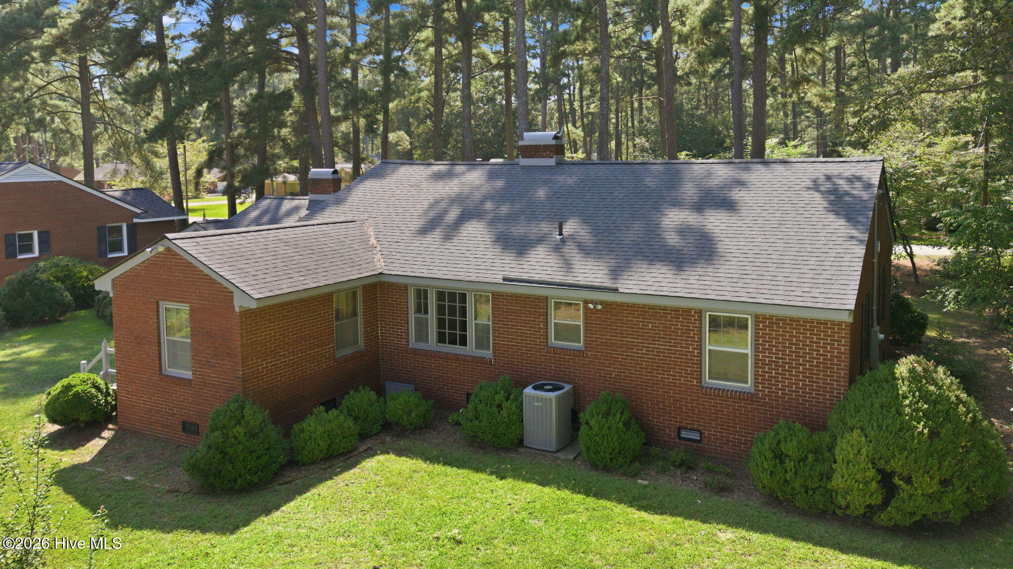 main property photo 43