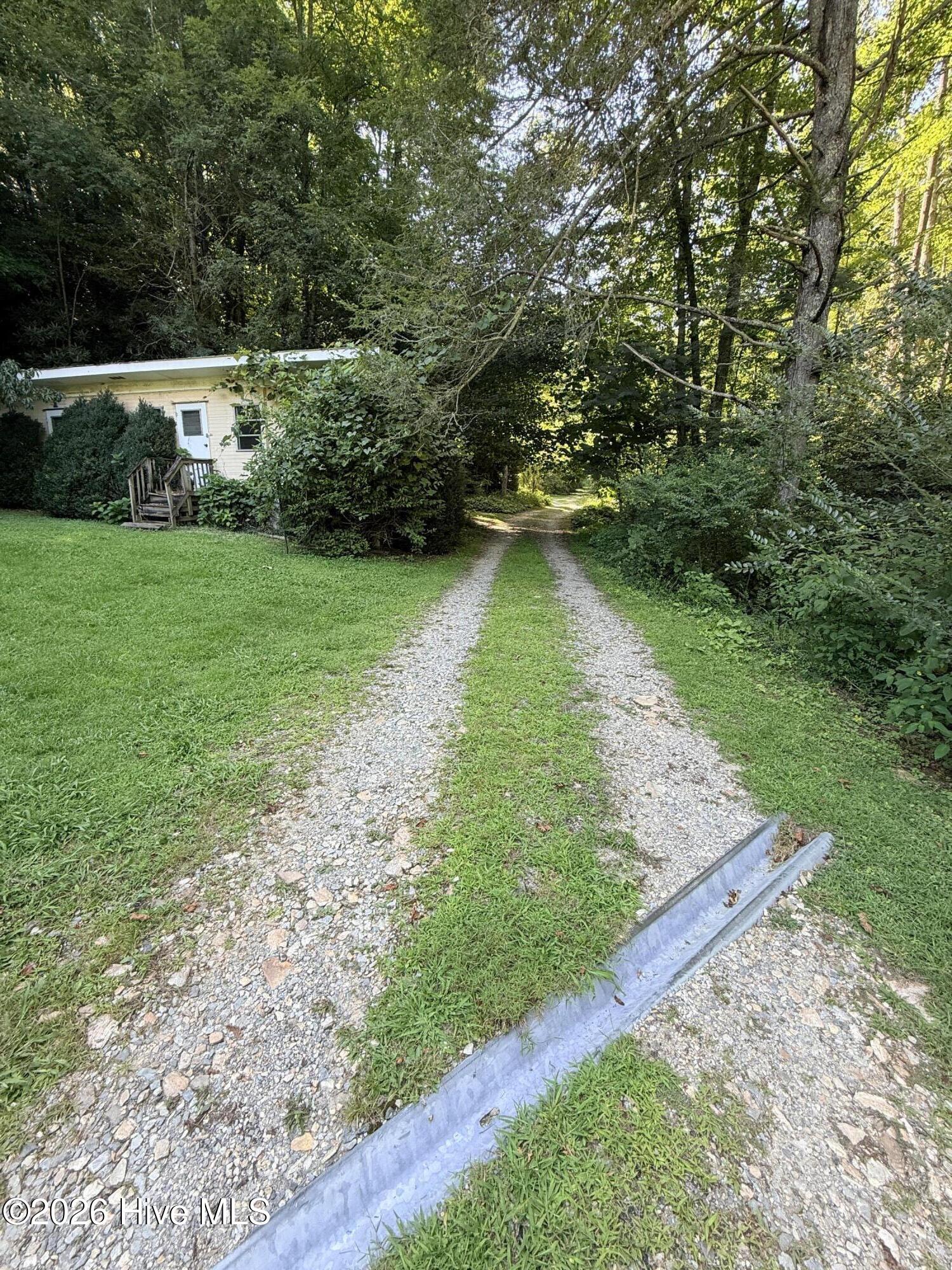 main property photo 24