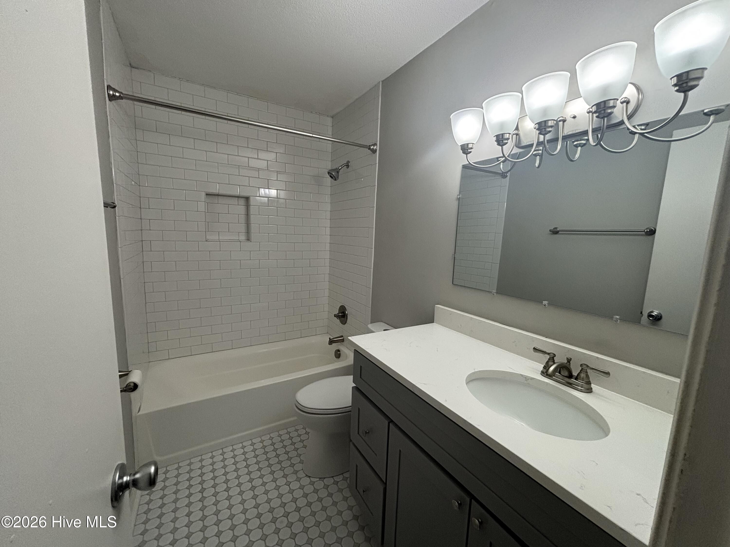 property viewer photo 10