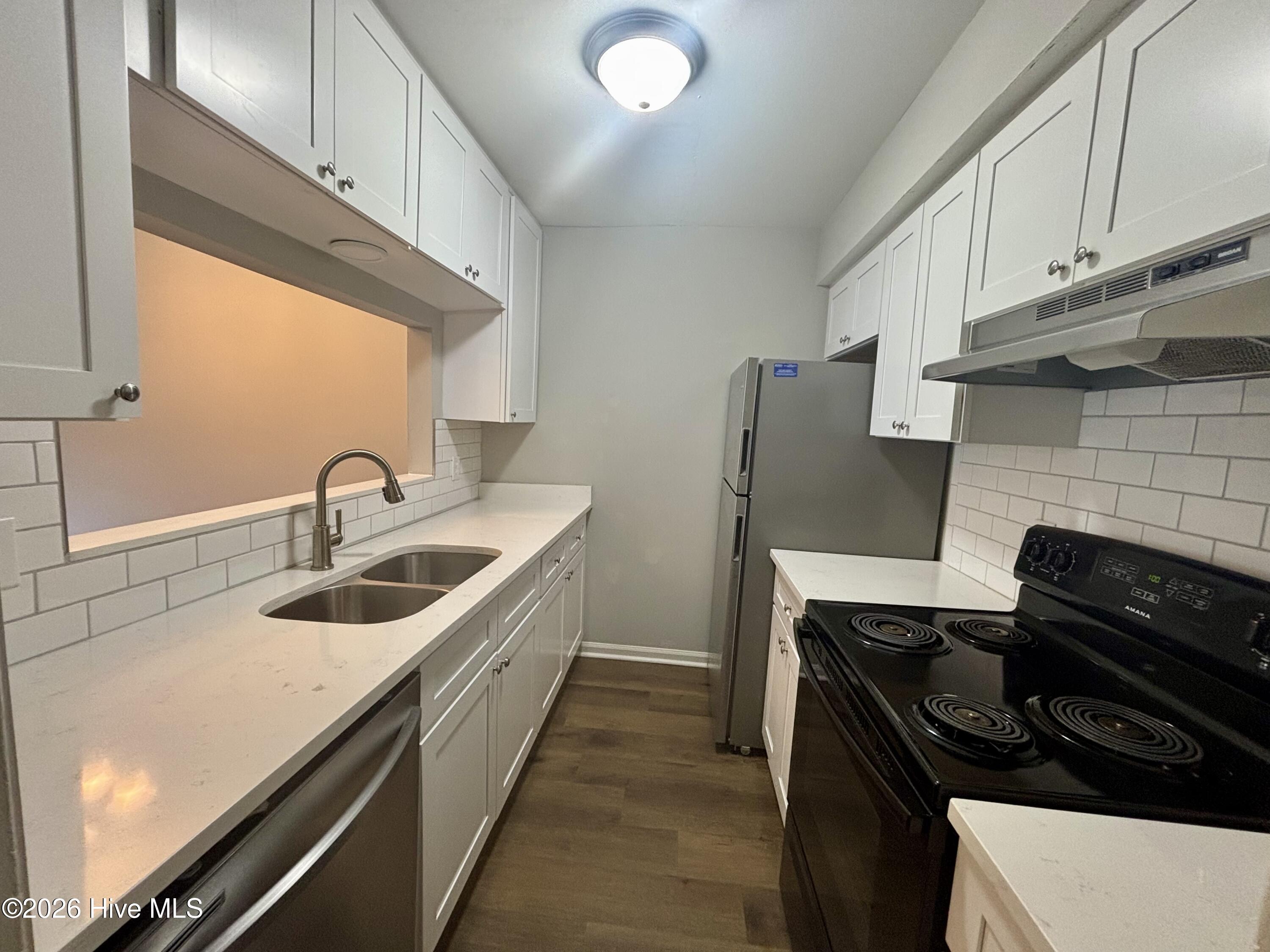 property viewer photo 5
