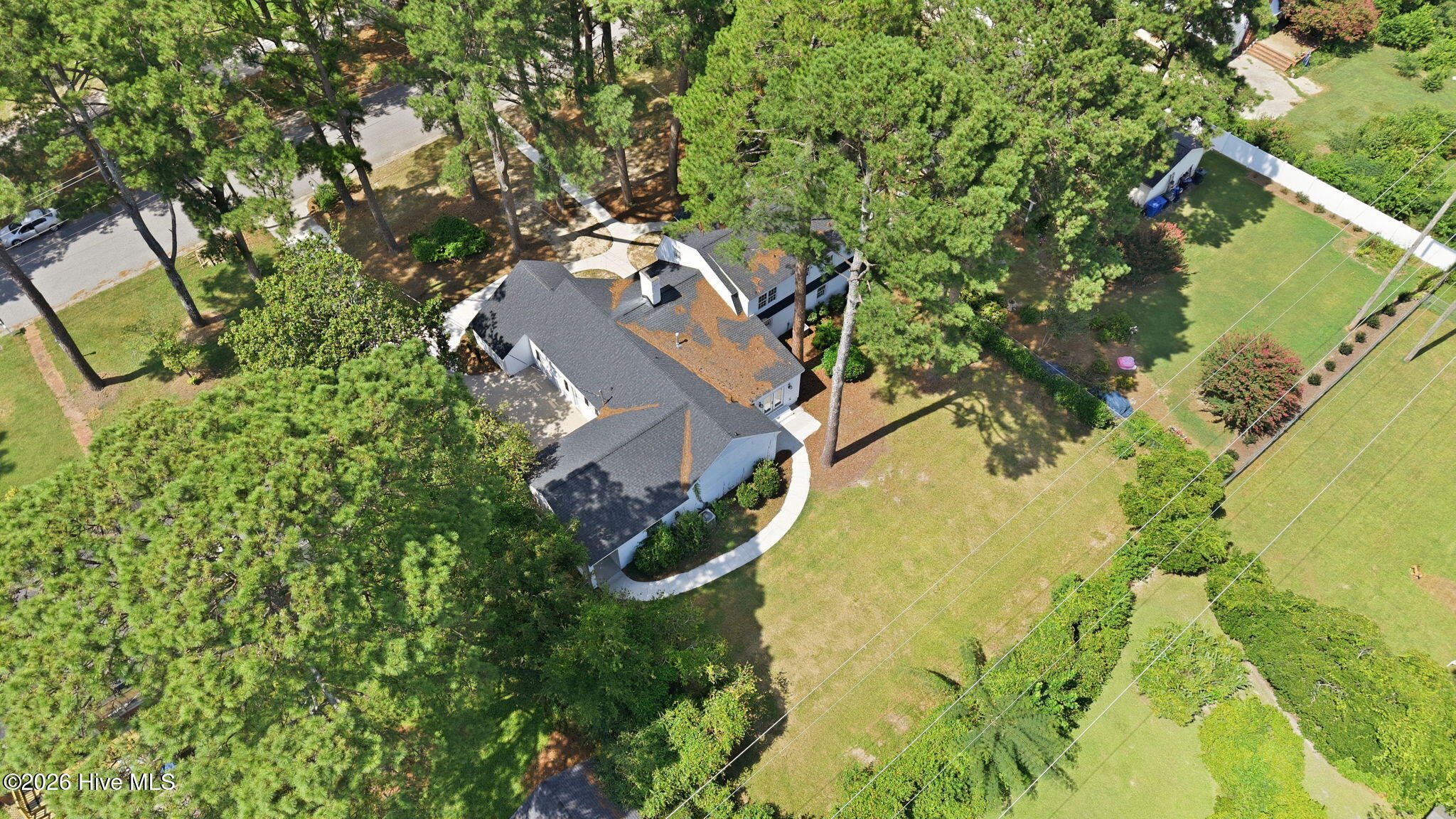 main property photo 9
