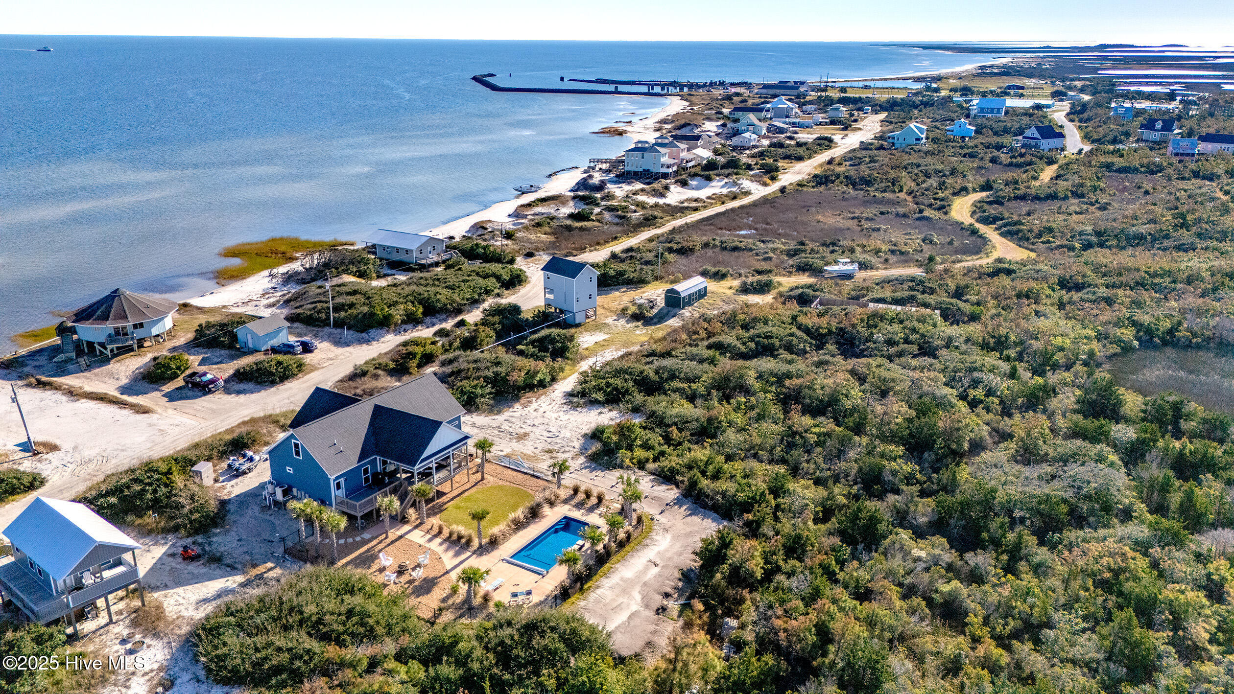 main property photo 27