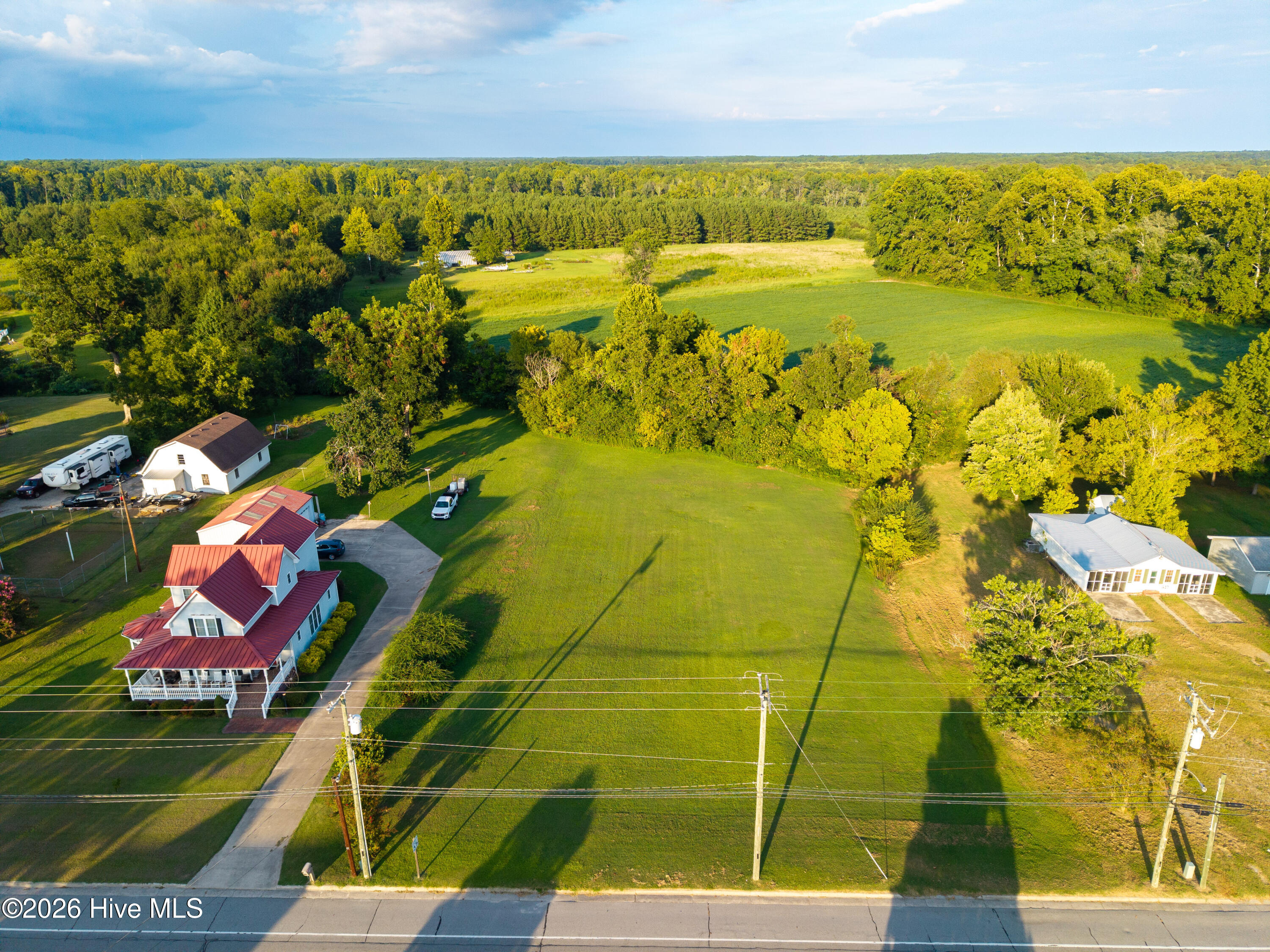 main property photo 5