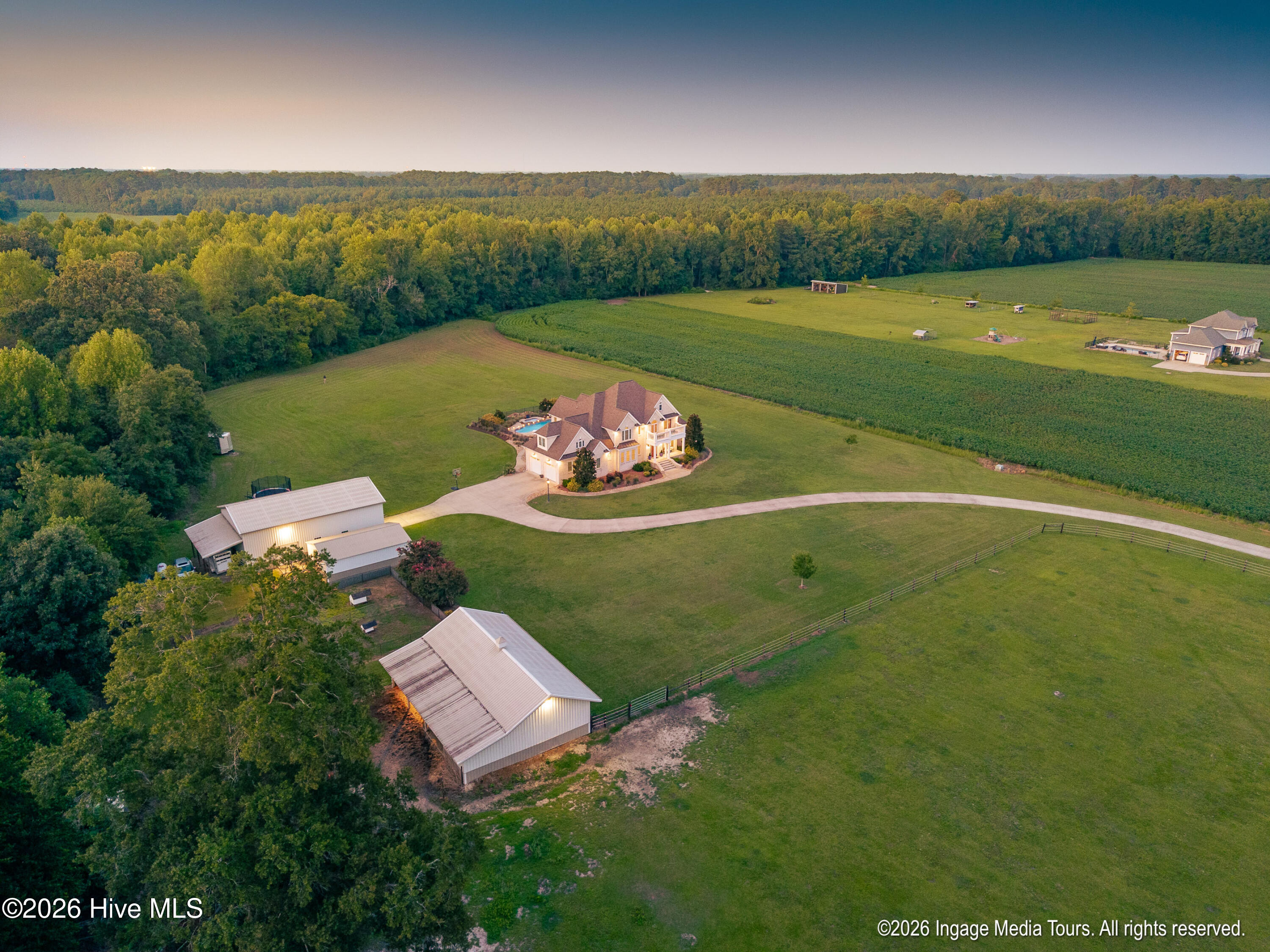 main property photo 84