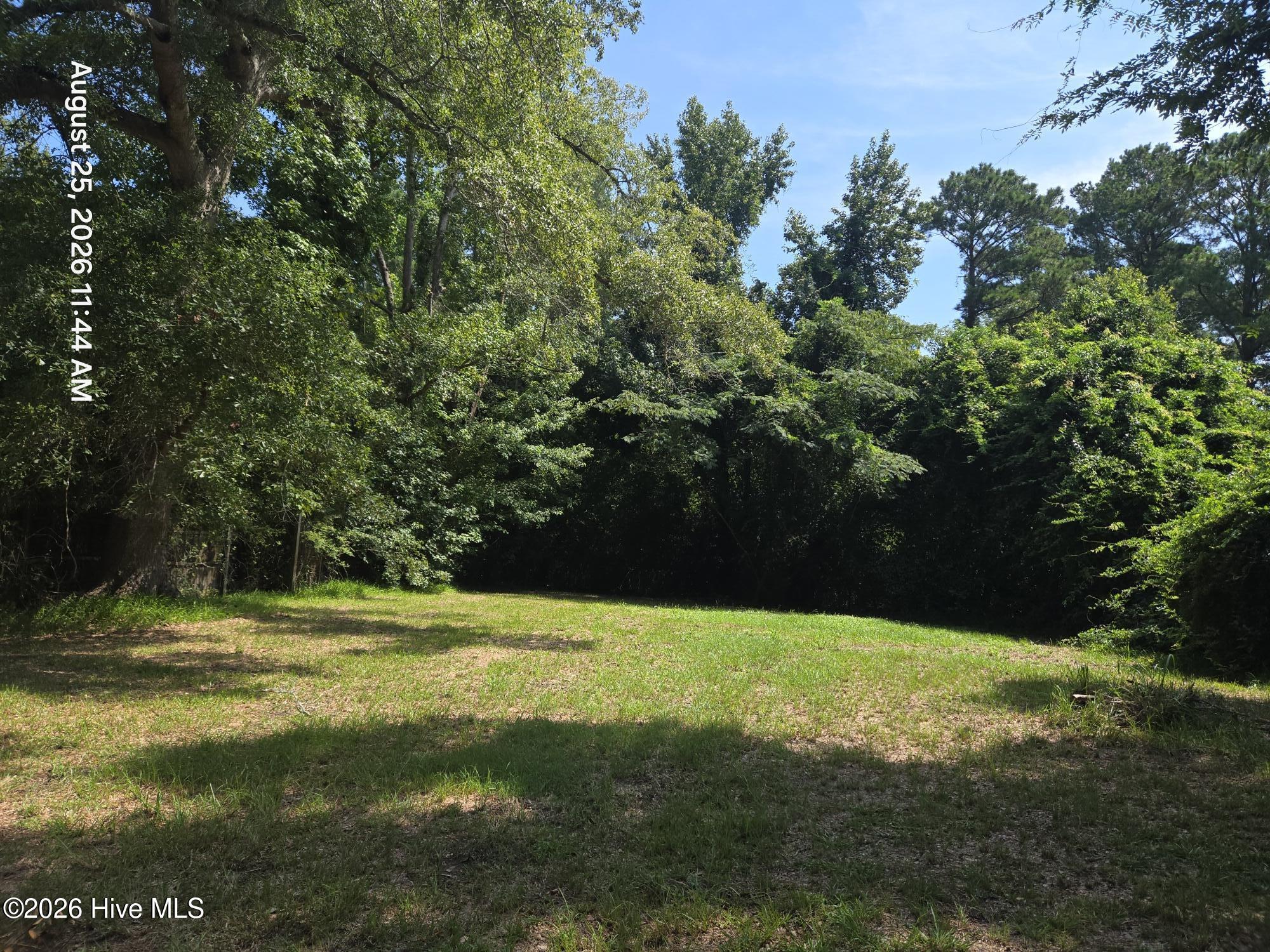main property photo 10