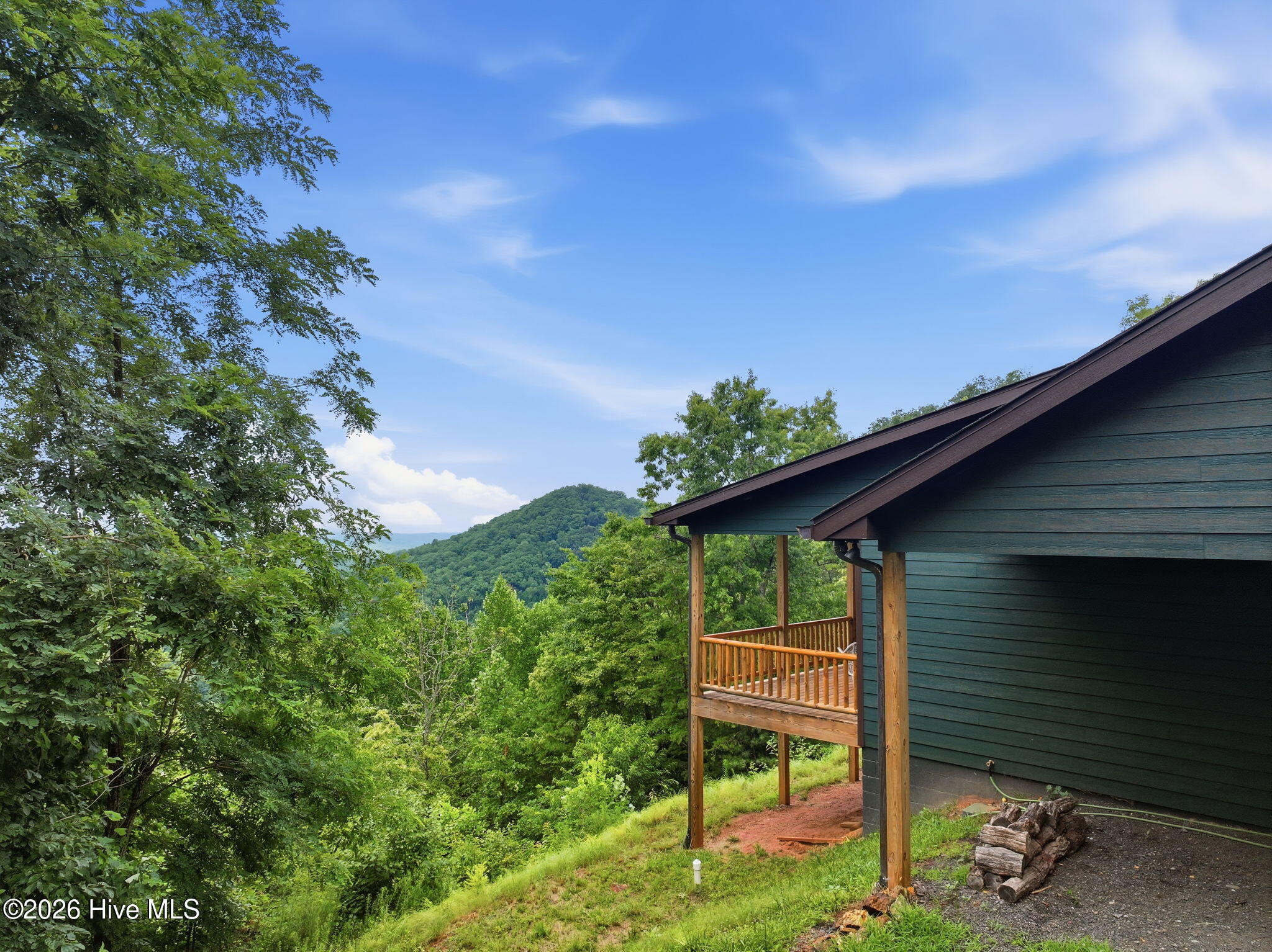 main property photo 34