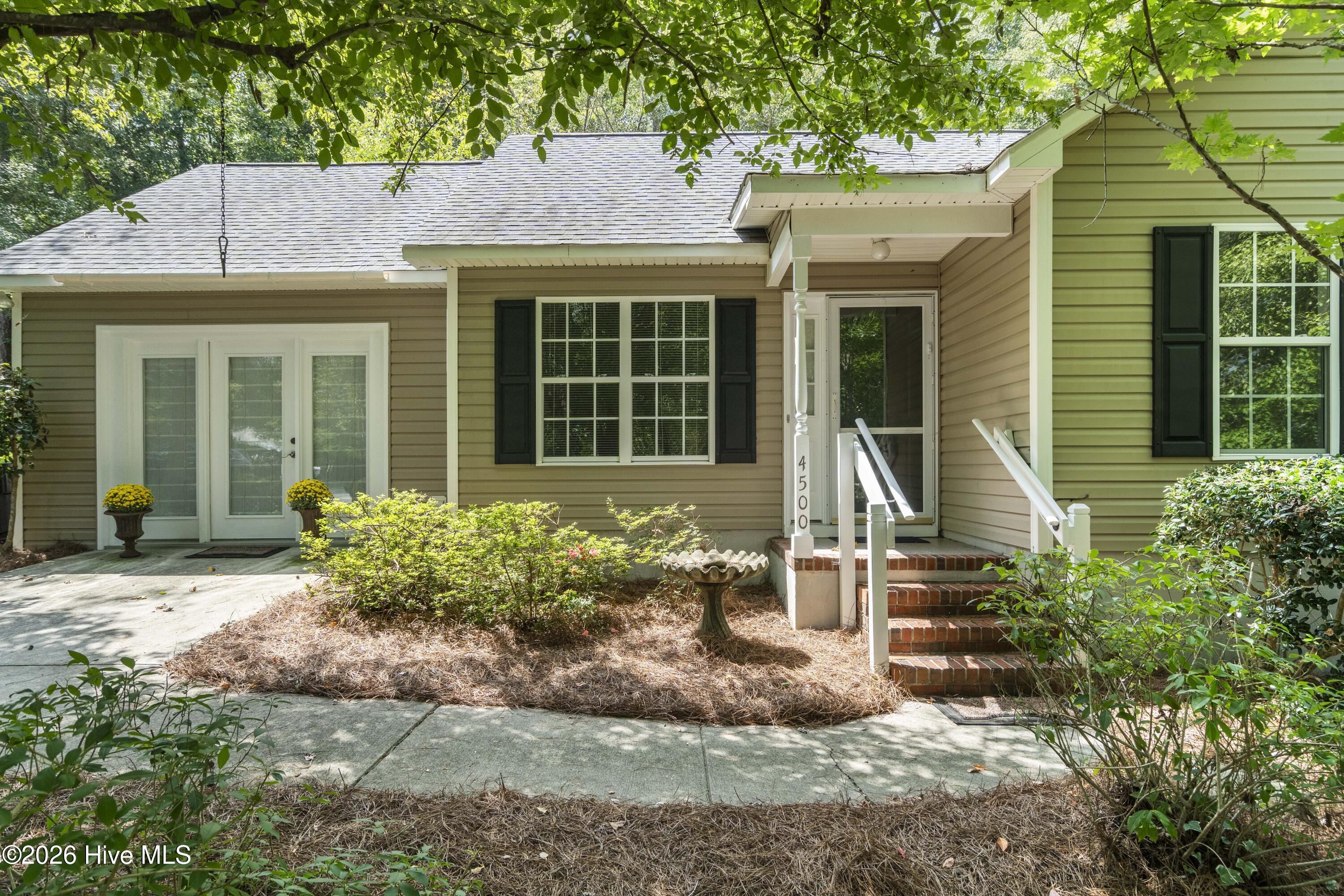 main property photo 2