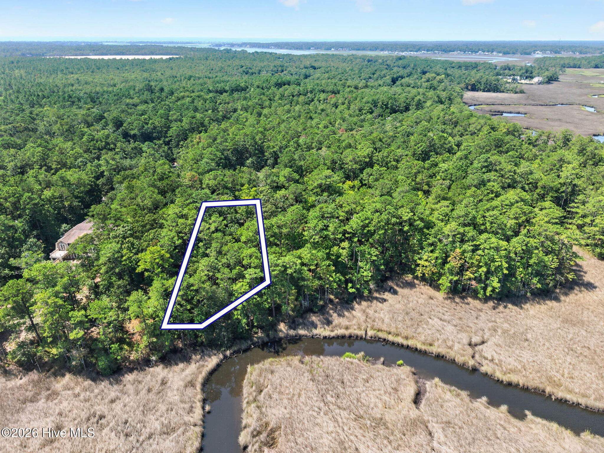 main property photo 8