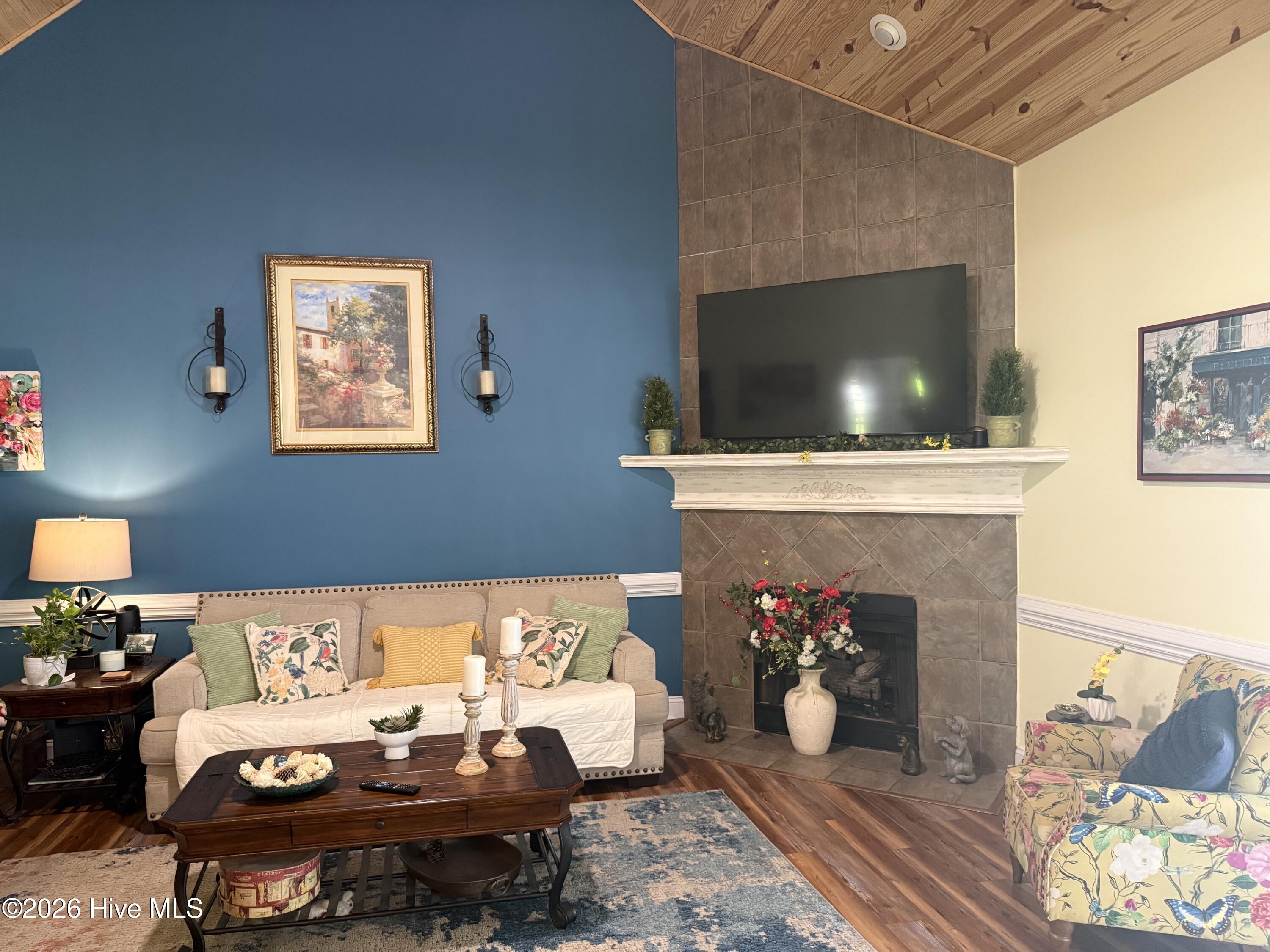 main property photo 49