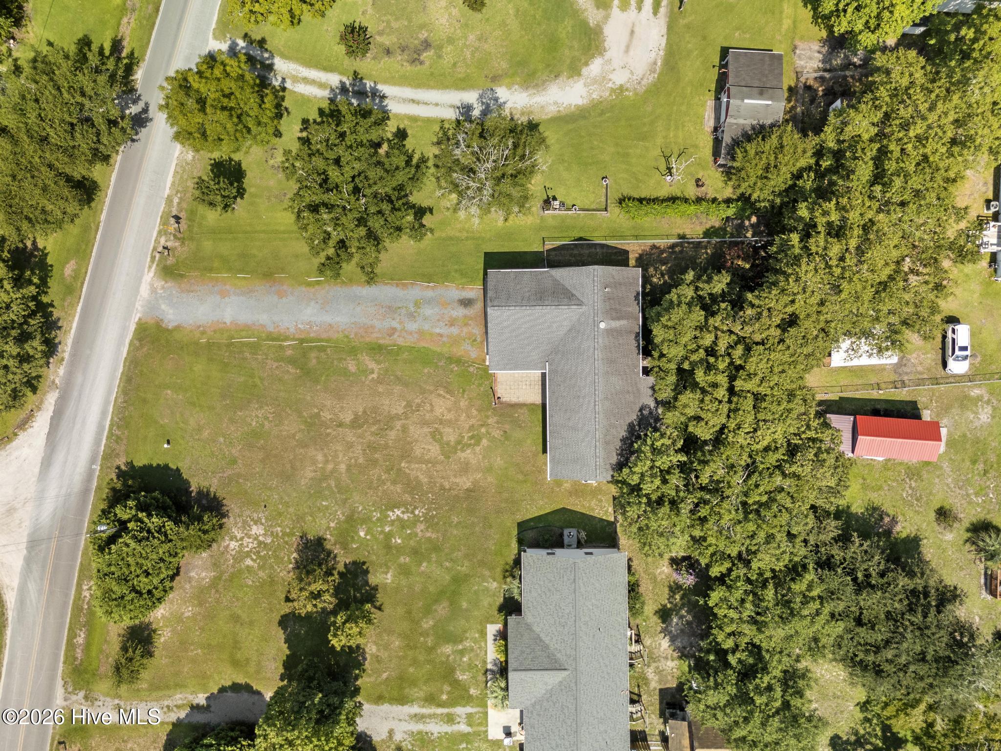 main property photo 31