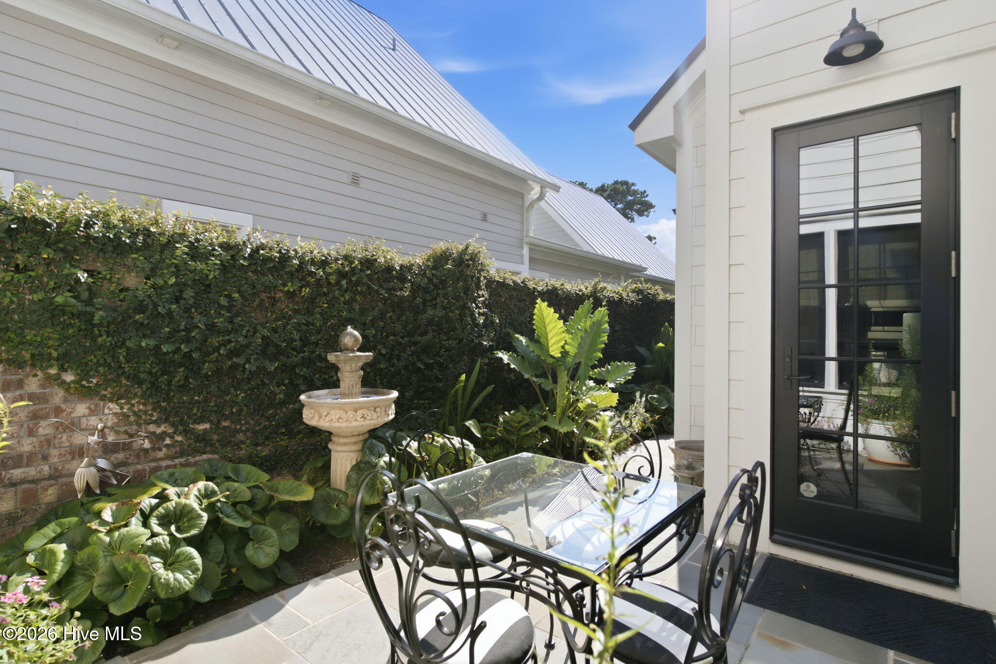 main property photo 54