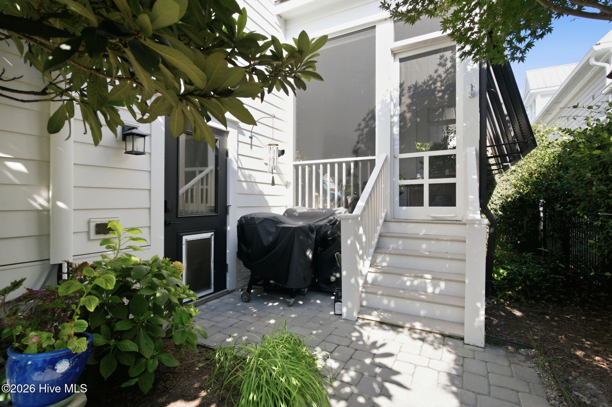 main property photo 61