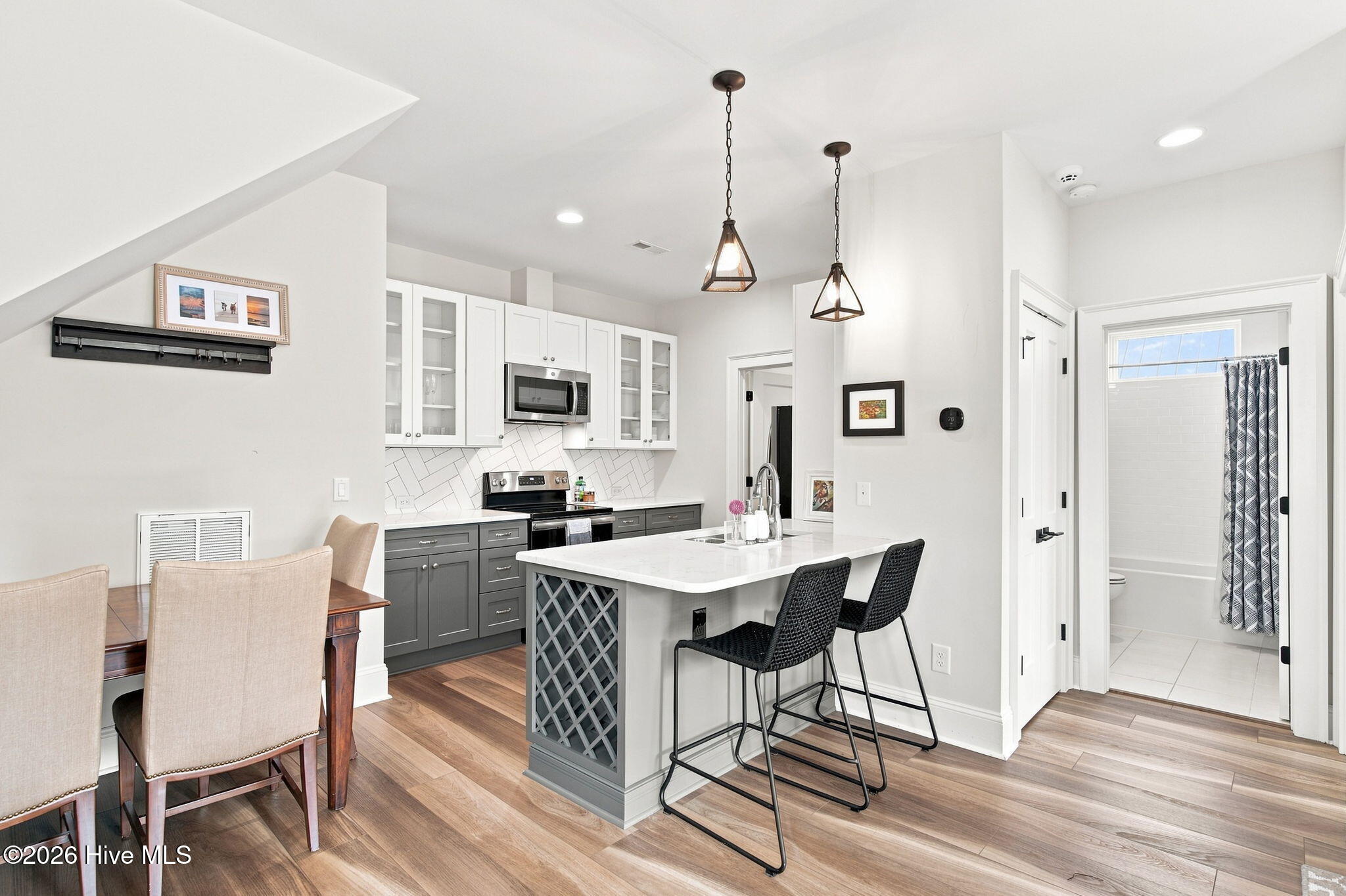 main property photo 66