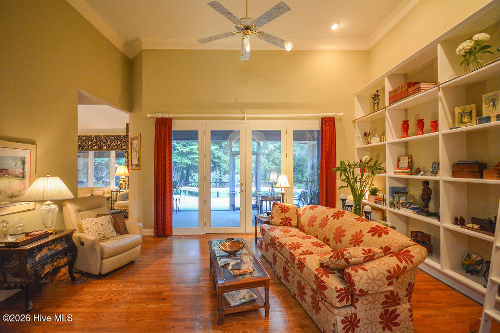 main property photo 5