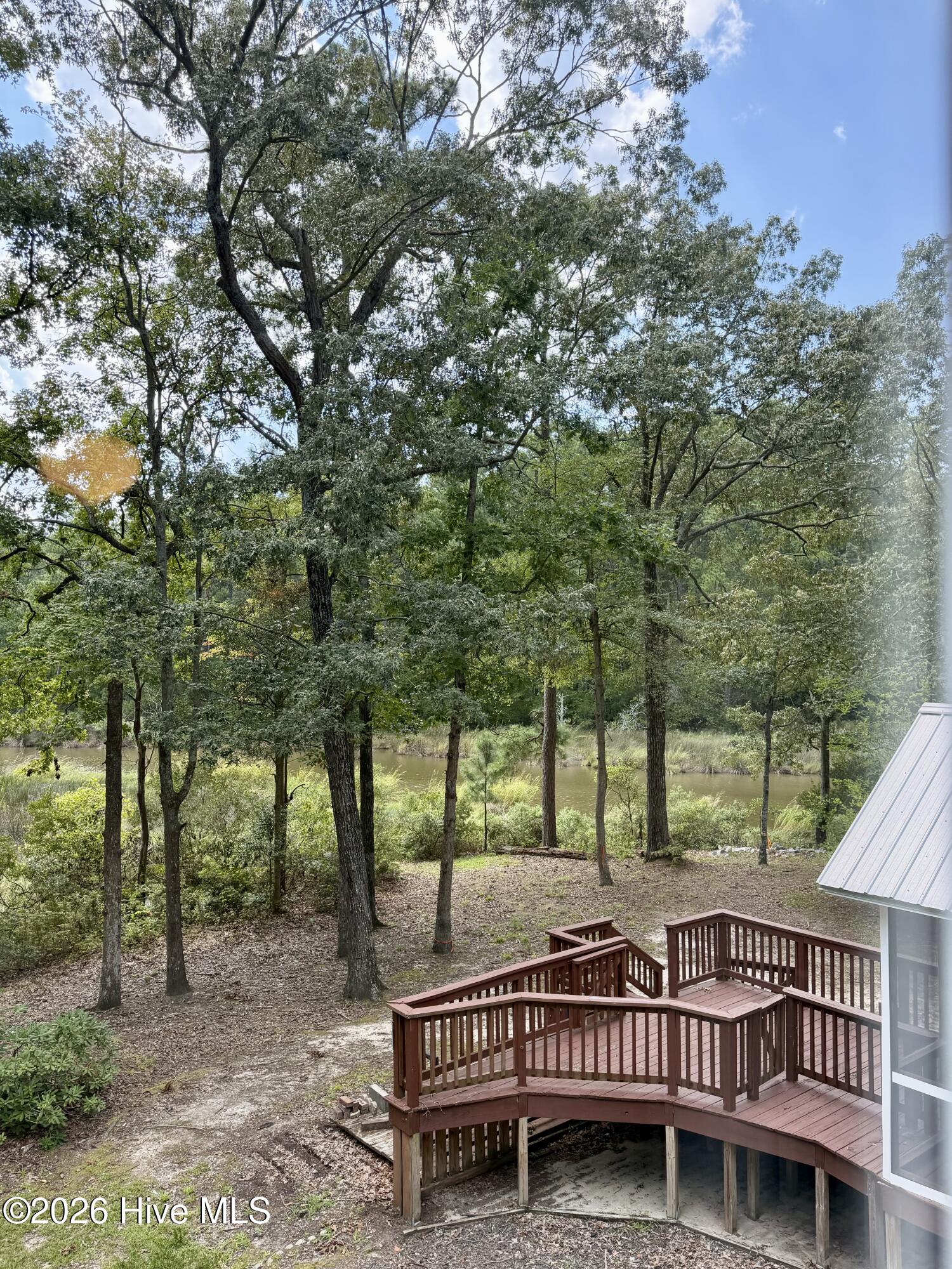 main property photo 19