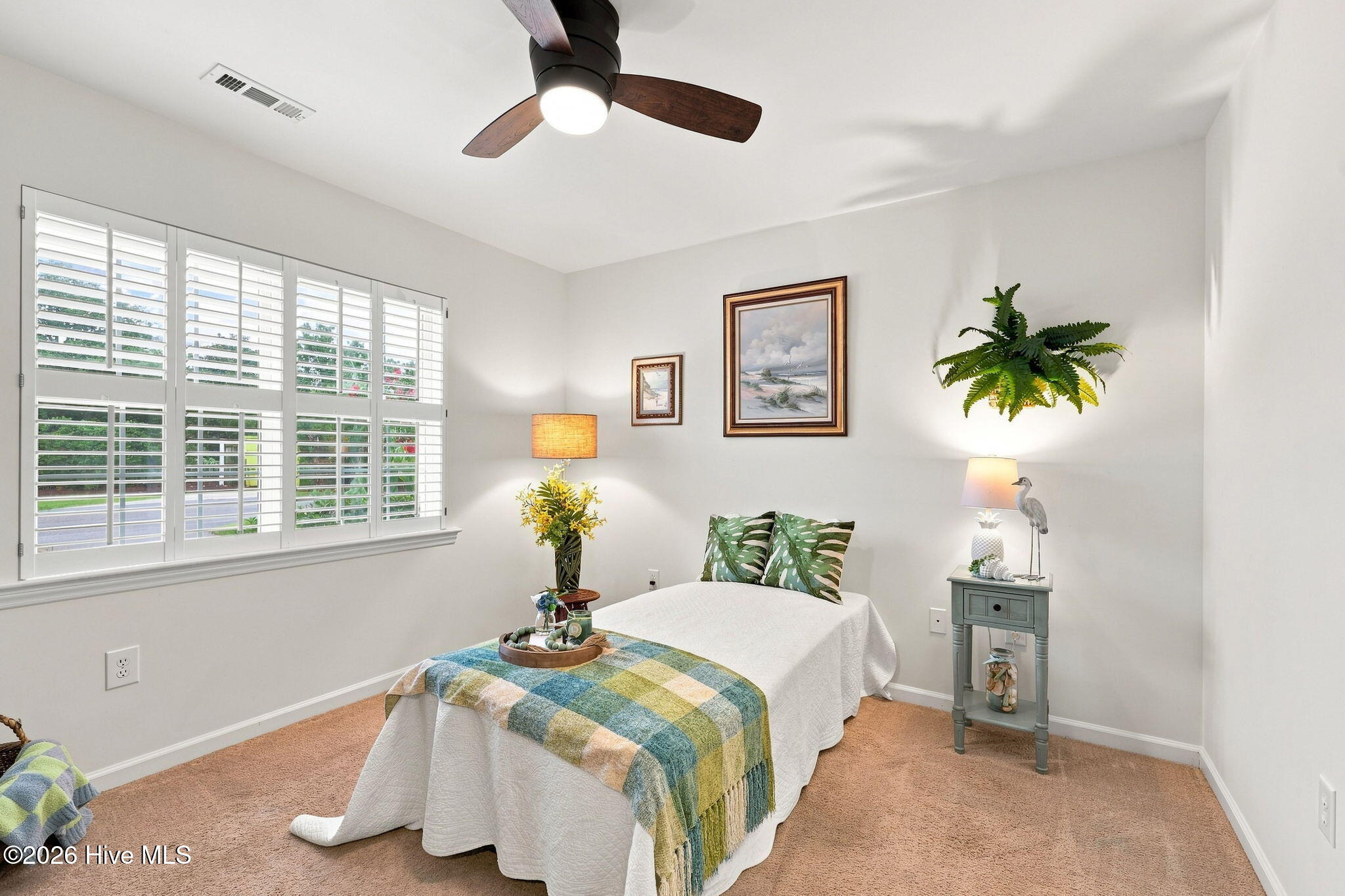 property viewer photo 23