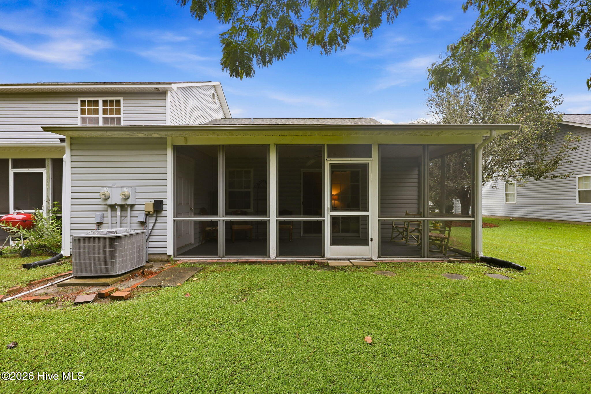property viewer photo 44
