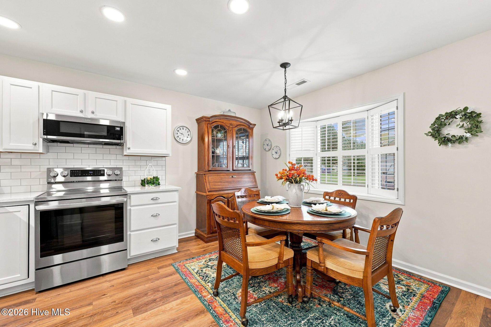 property viewer photo 7