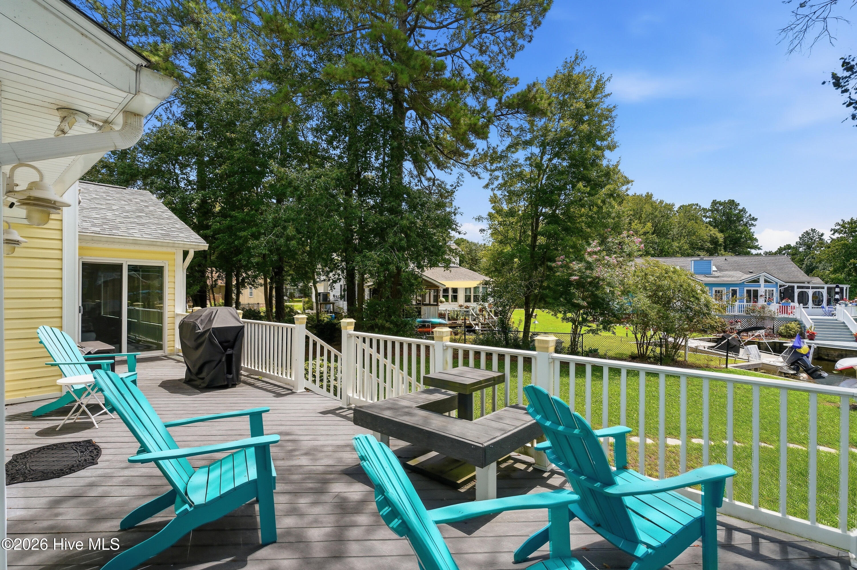 main property photo 33