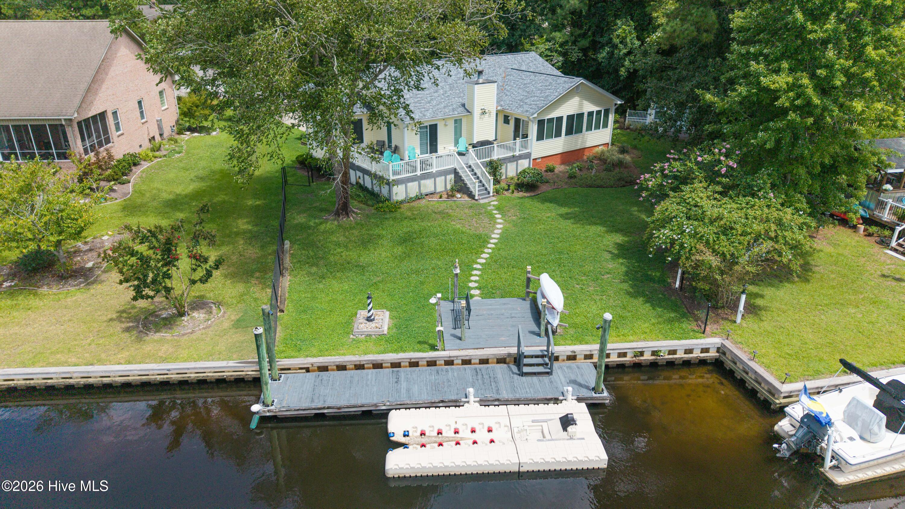main property photo 47