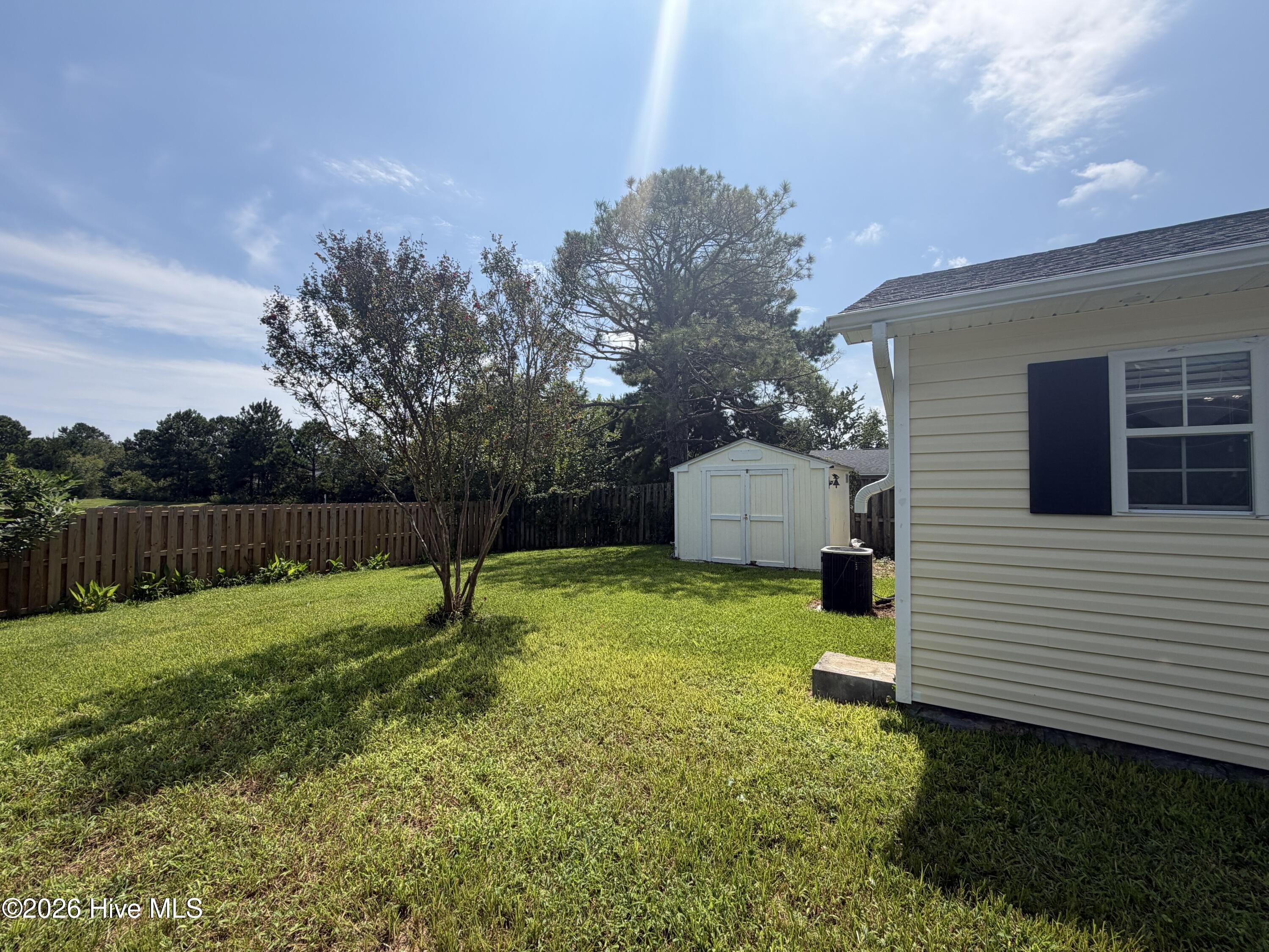 main property photo 20